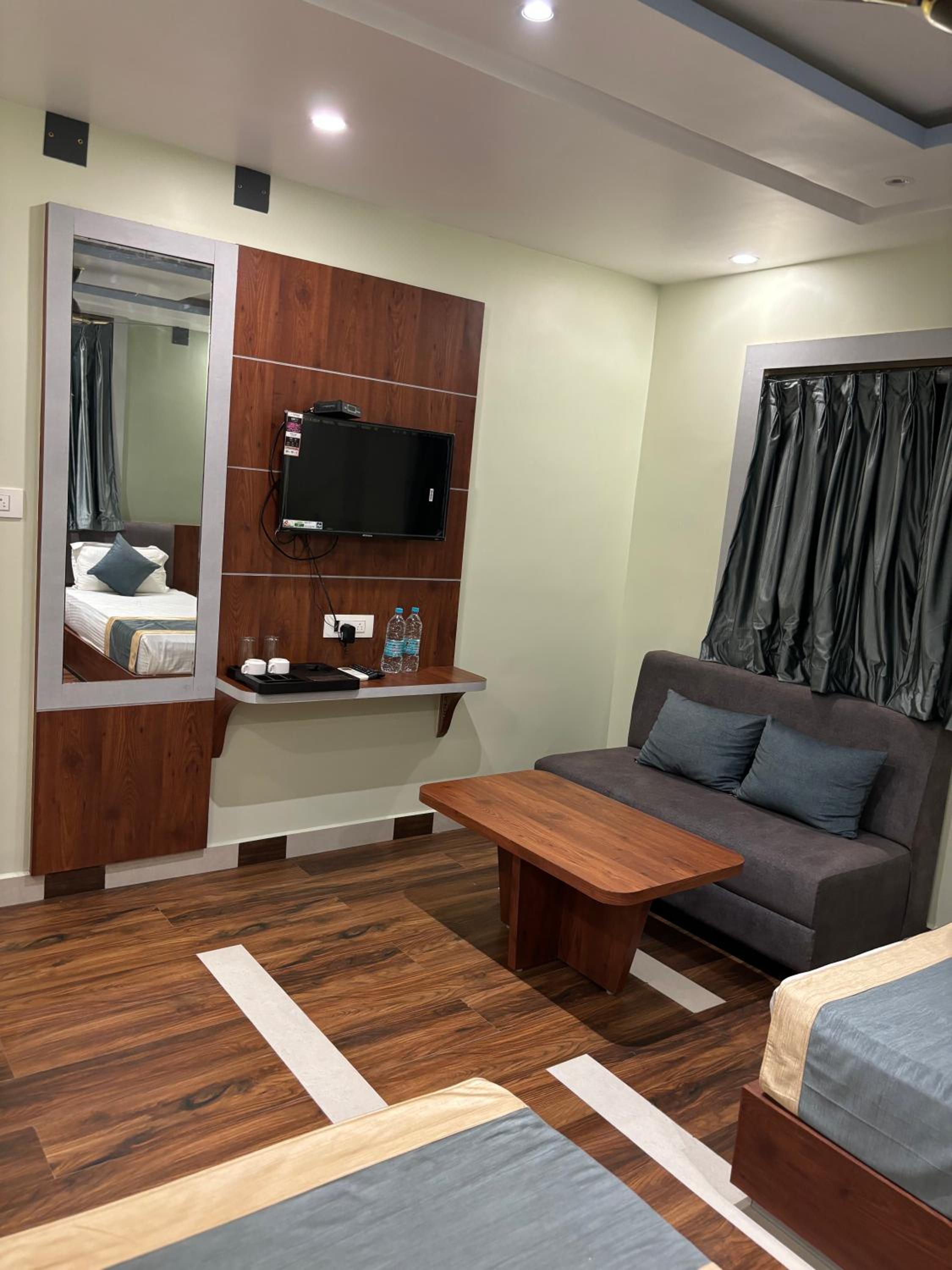 Deluxe Suite photo 3