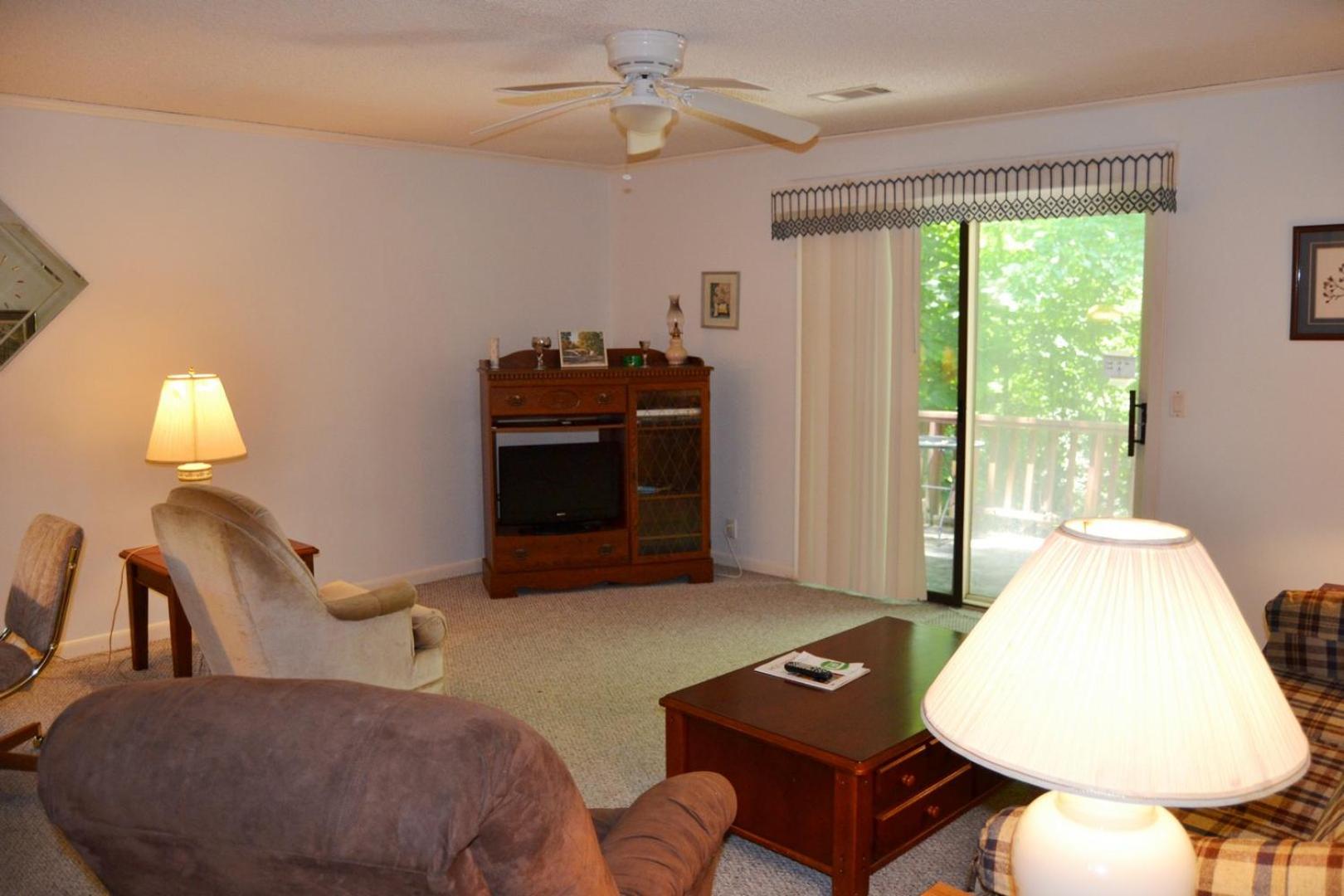 Three-Bedroom Townhouse photo 1