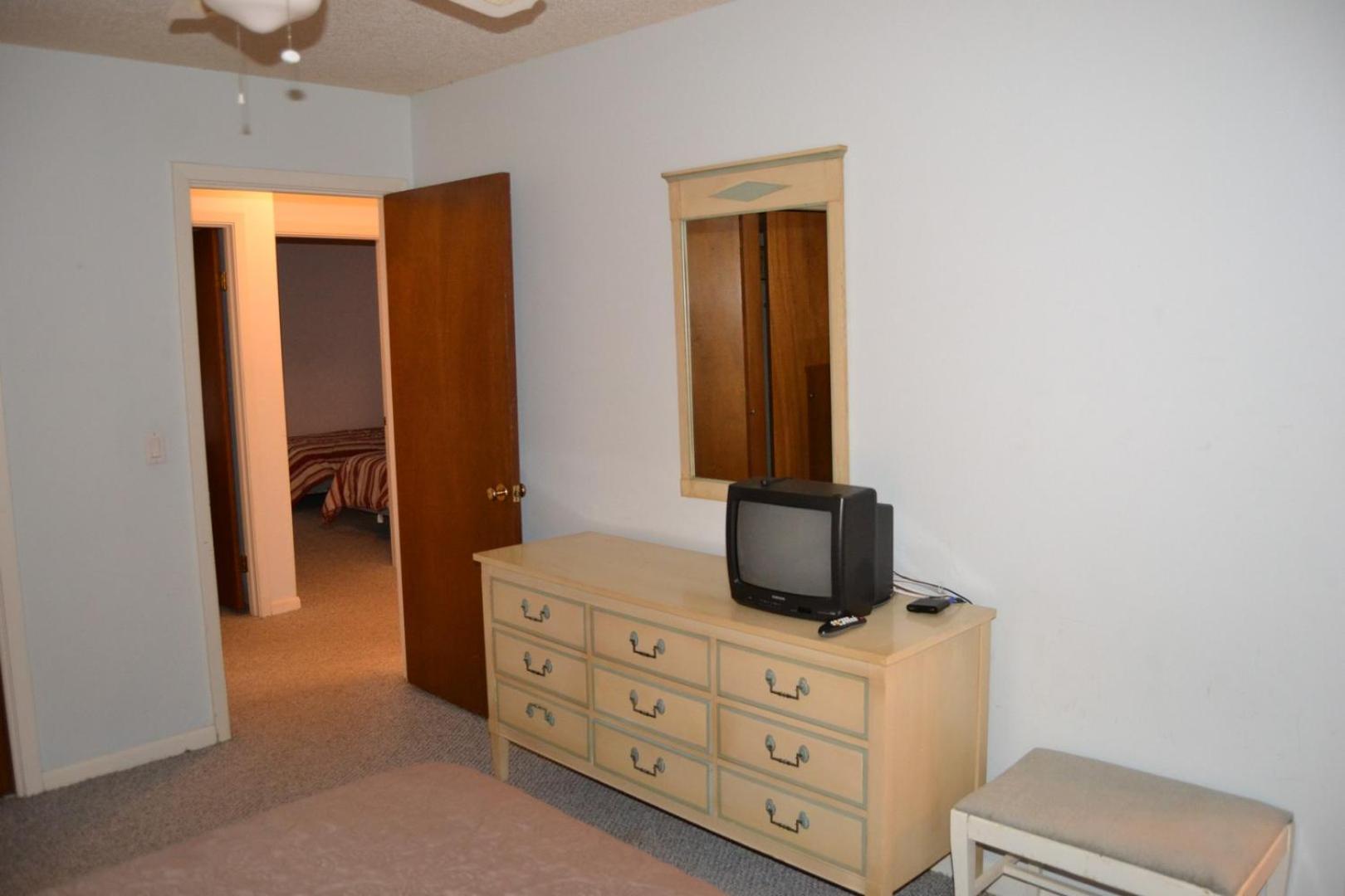 Three-Bedroom Townhouse photo 3