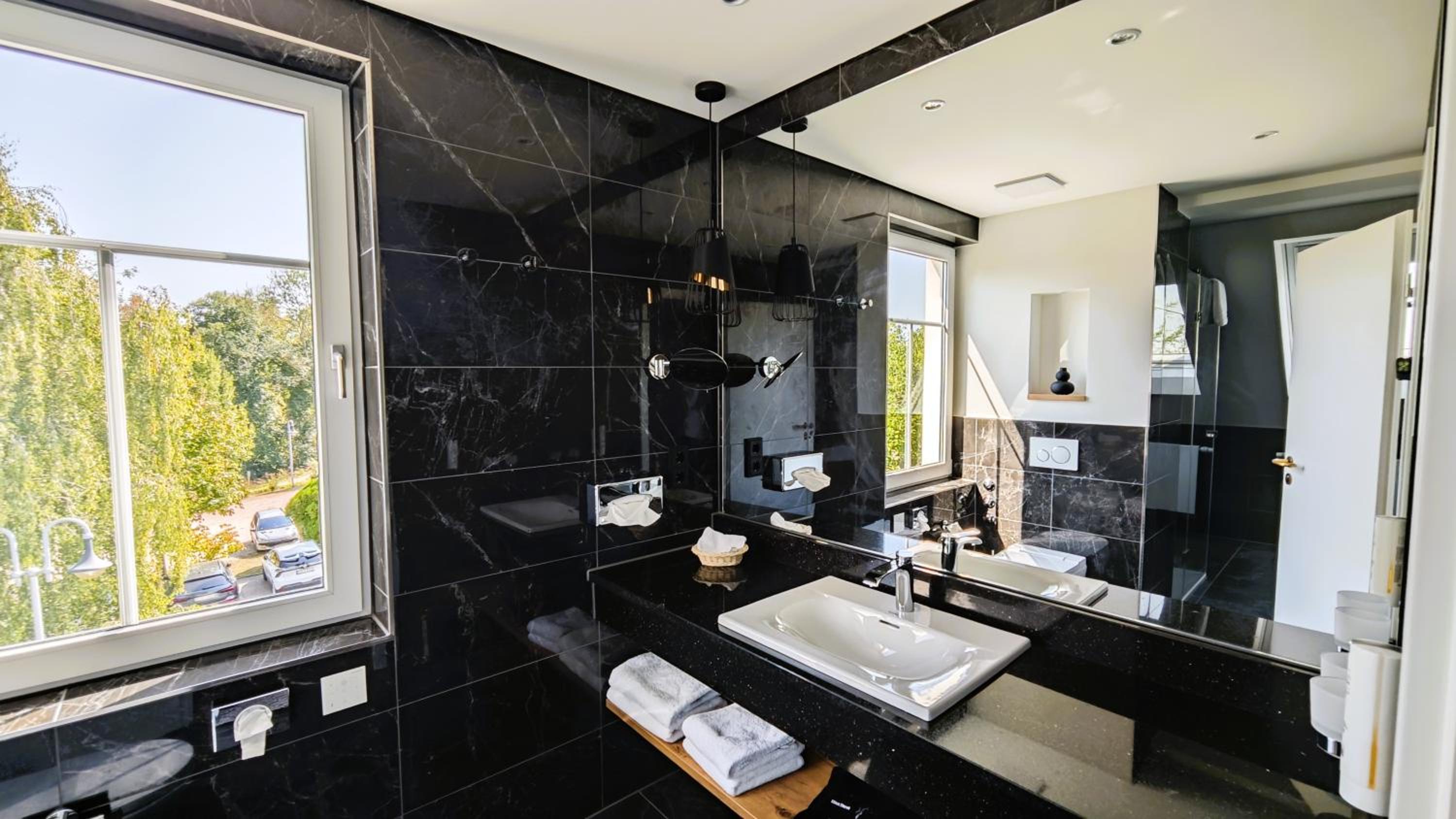 Superior Room - Photo 5