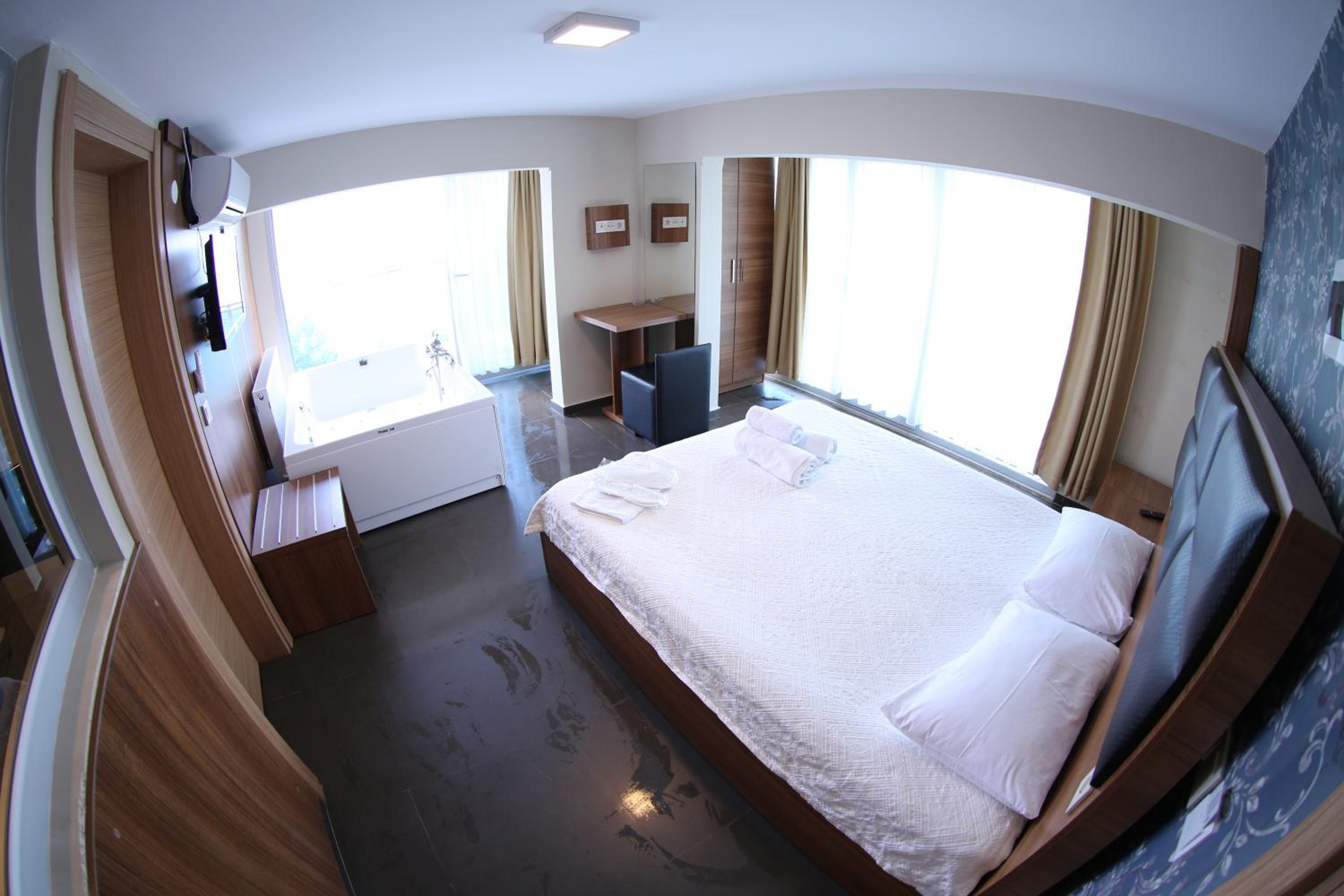 King Double Room photo 3