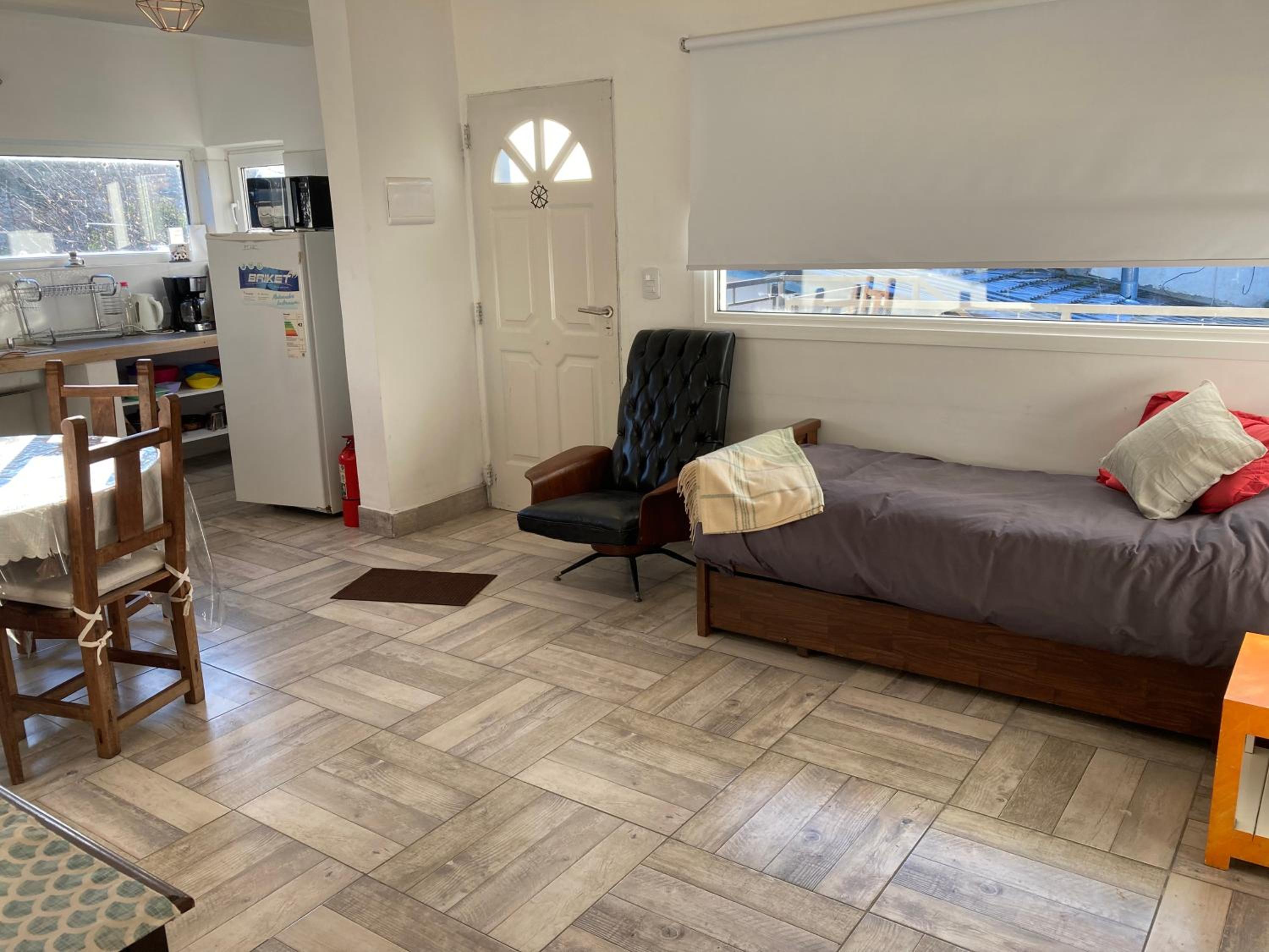 Two-Bedroom Apartment with Mountain View photo 3