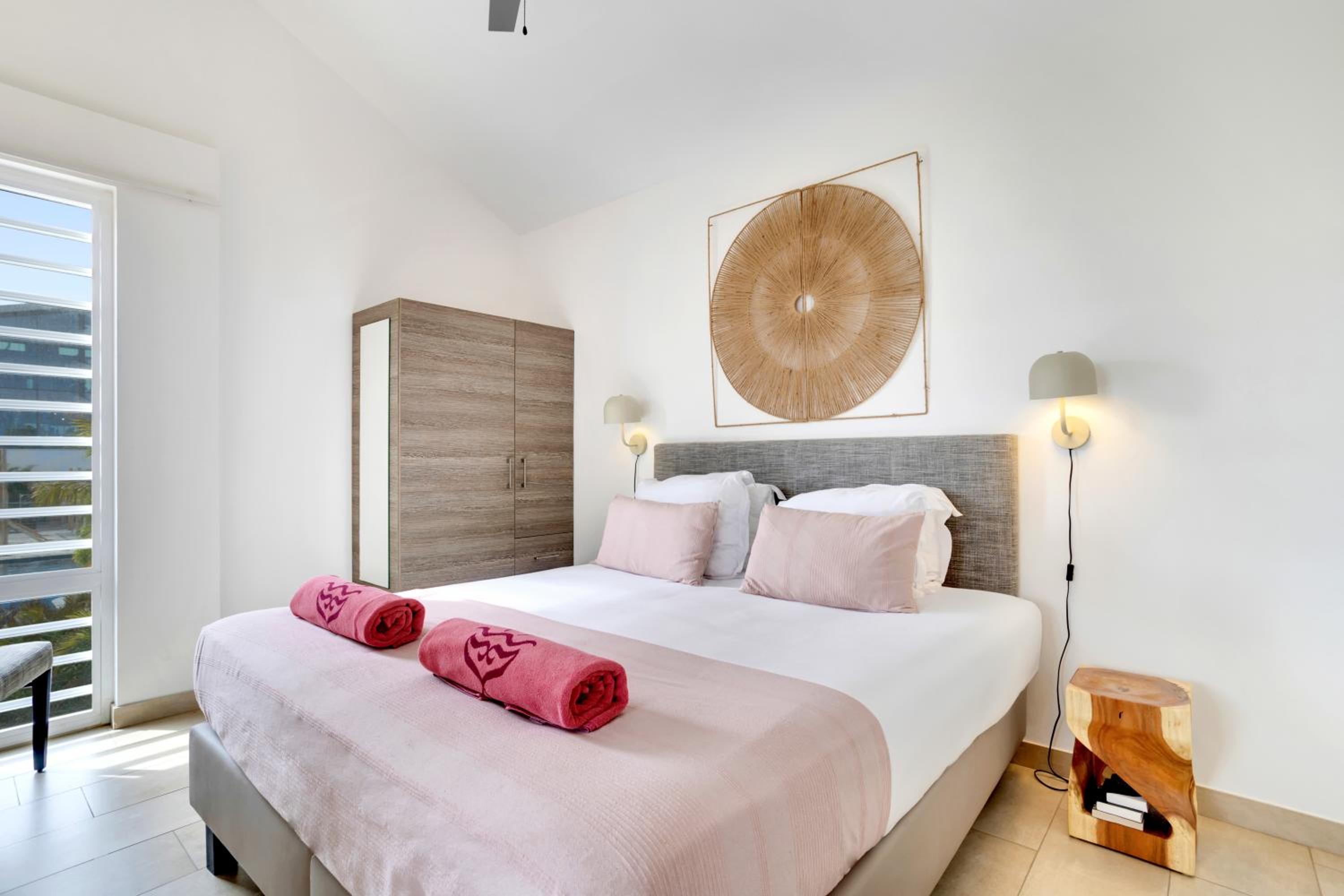 One-Bedroom