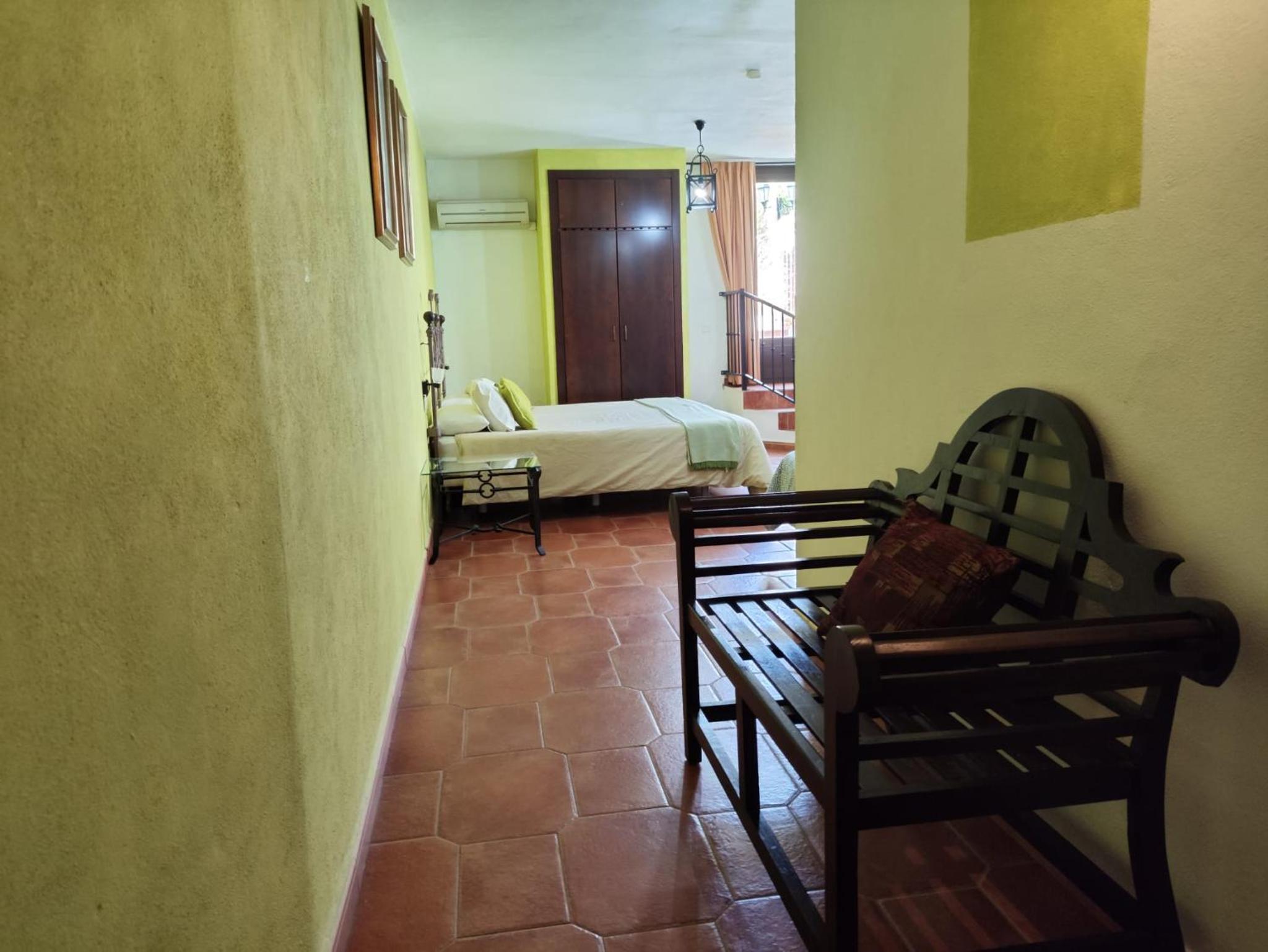 Triple Room with Pool View photo 2