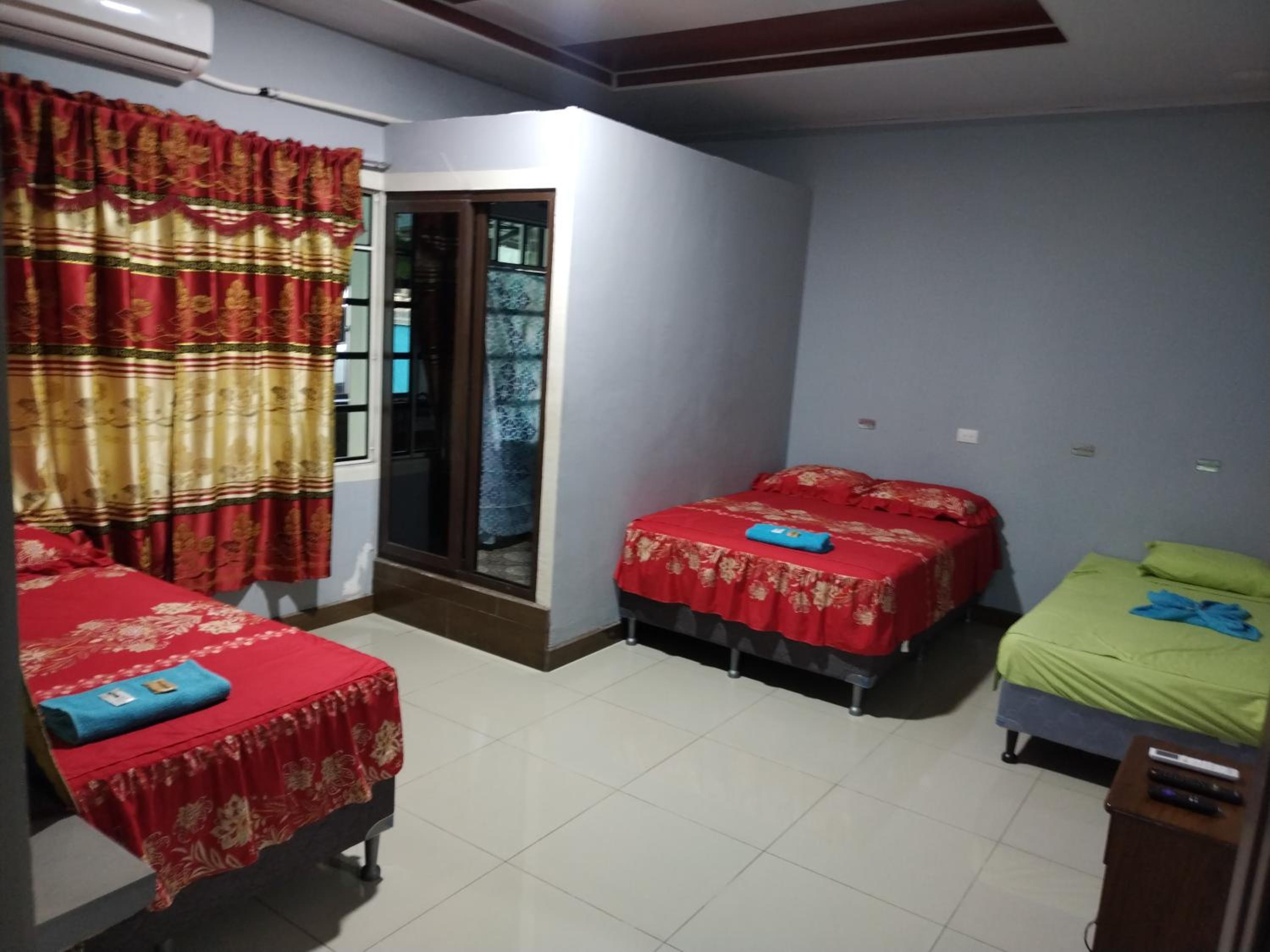 Deluxe Triple Room photo 3