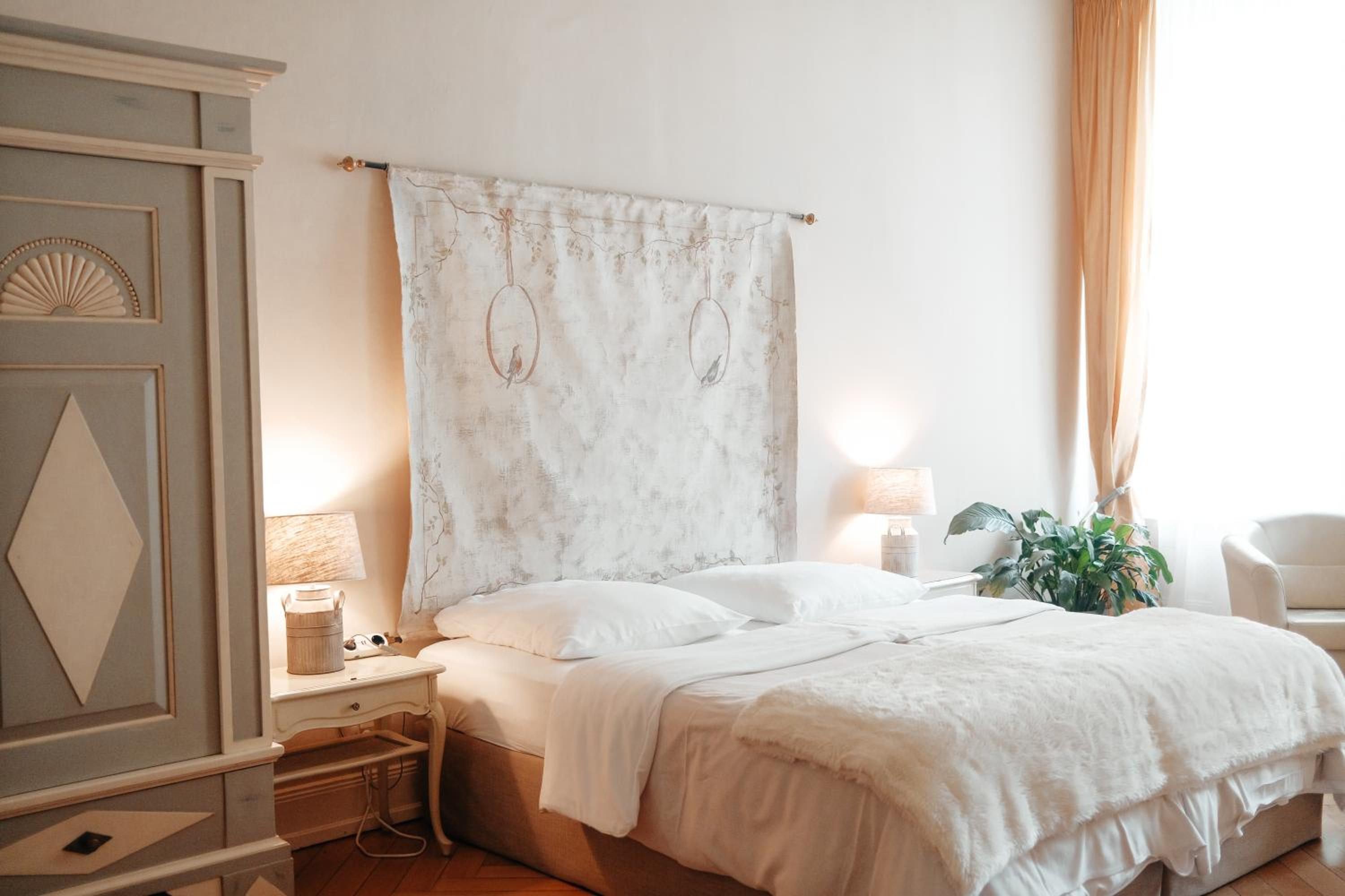Double Room - Photo 22