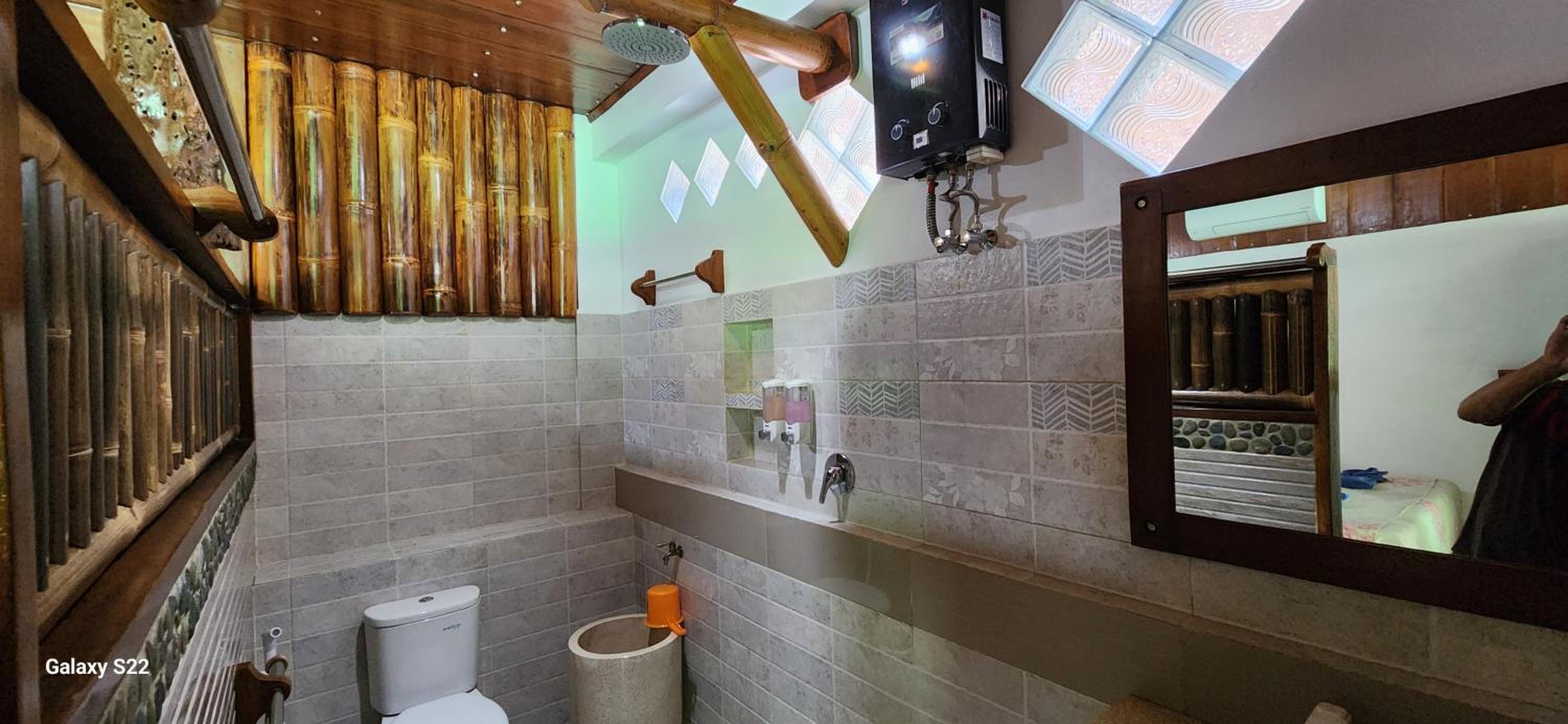 Small Double Room - Photo 10