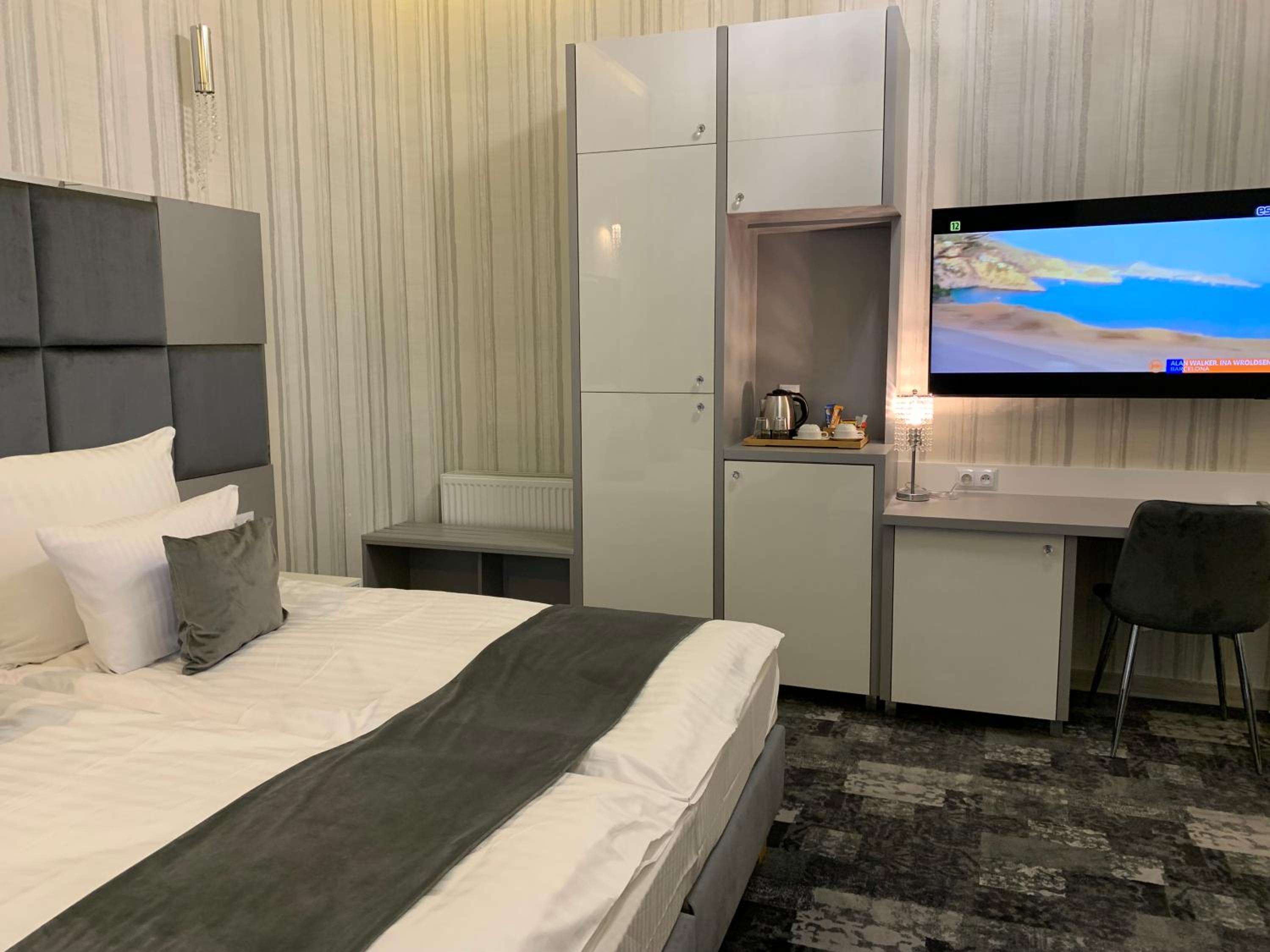 Luxury Triple Room - Photo 4