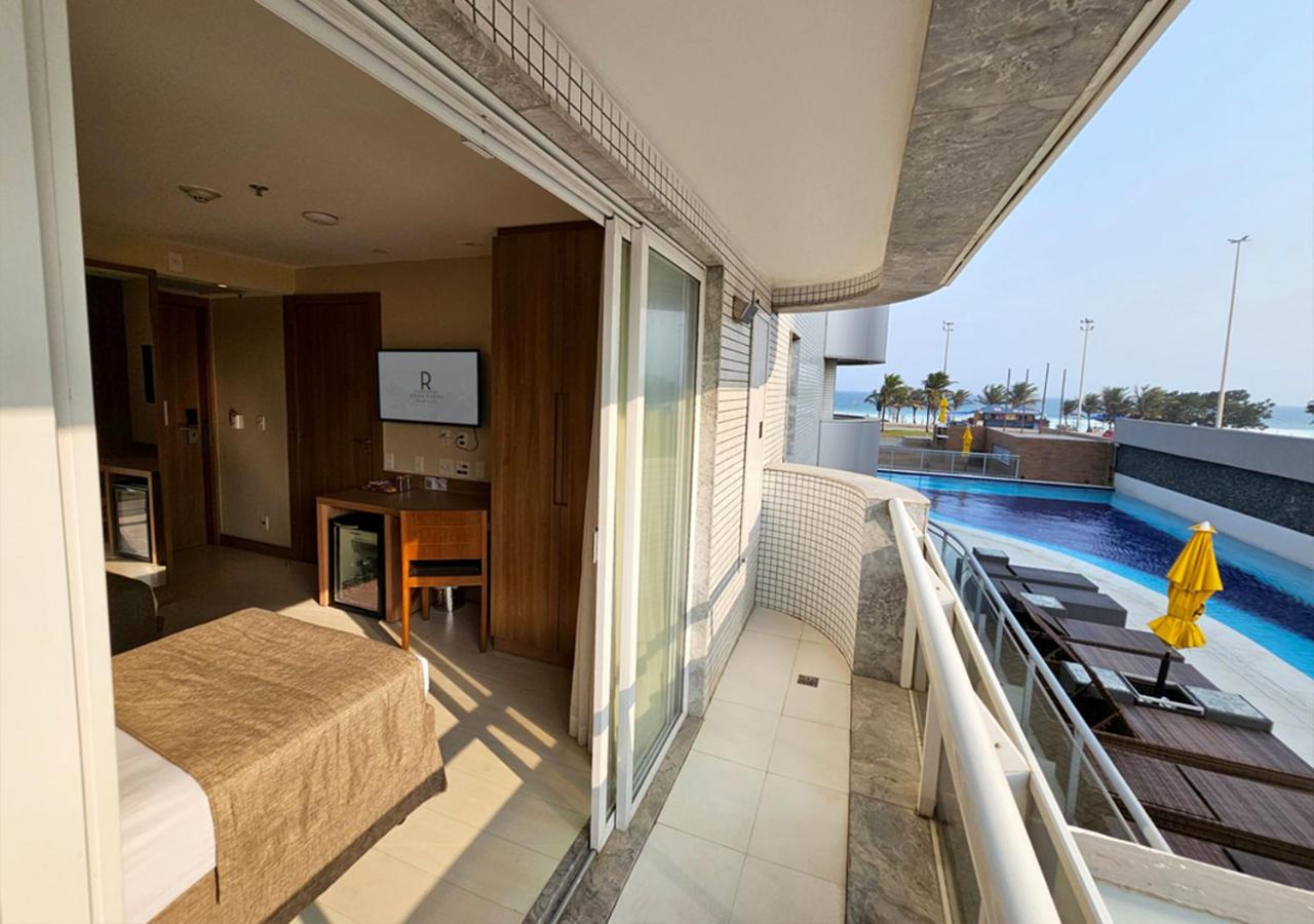 Superior Twin Room with Side Sea View thumbnail 6