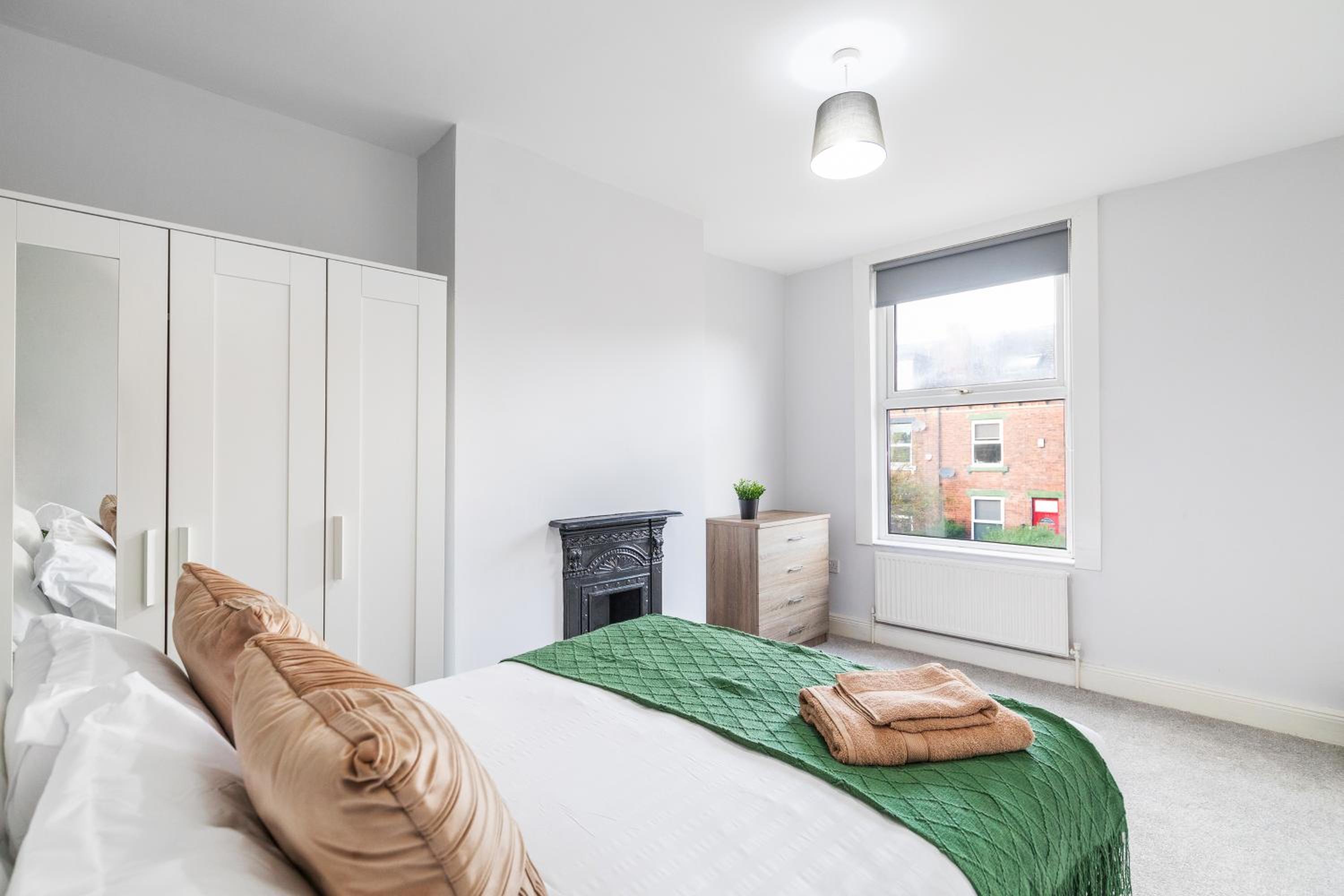 Two-Bedroom House photo 3
