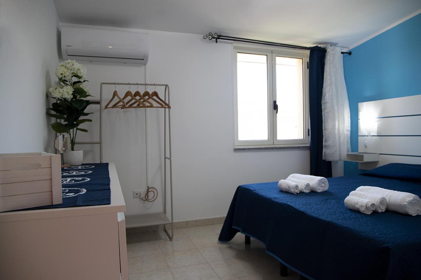 Two-Bedroom Apartment - Photo 13