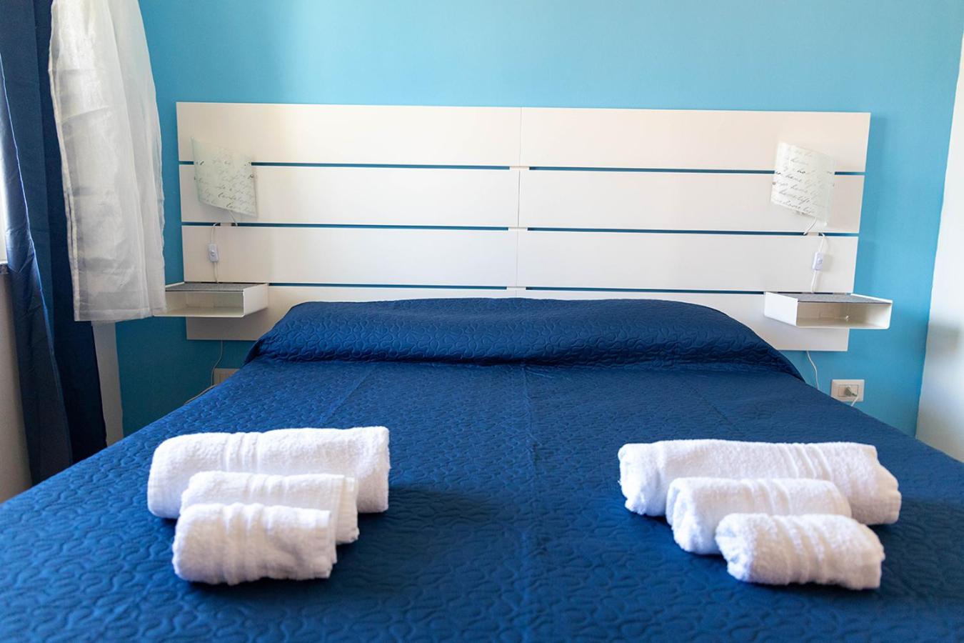 Two-Bedroom Apartment - Photo 1