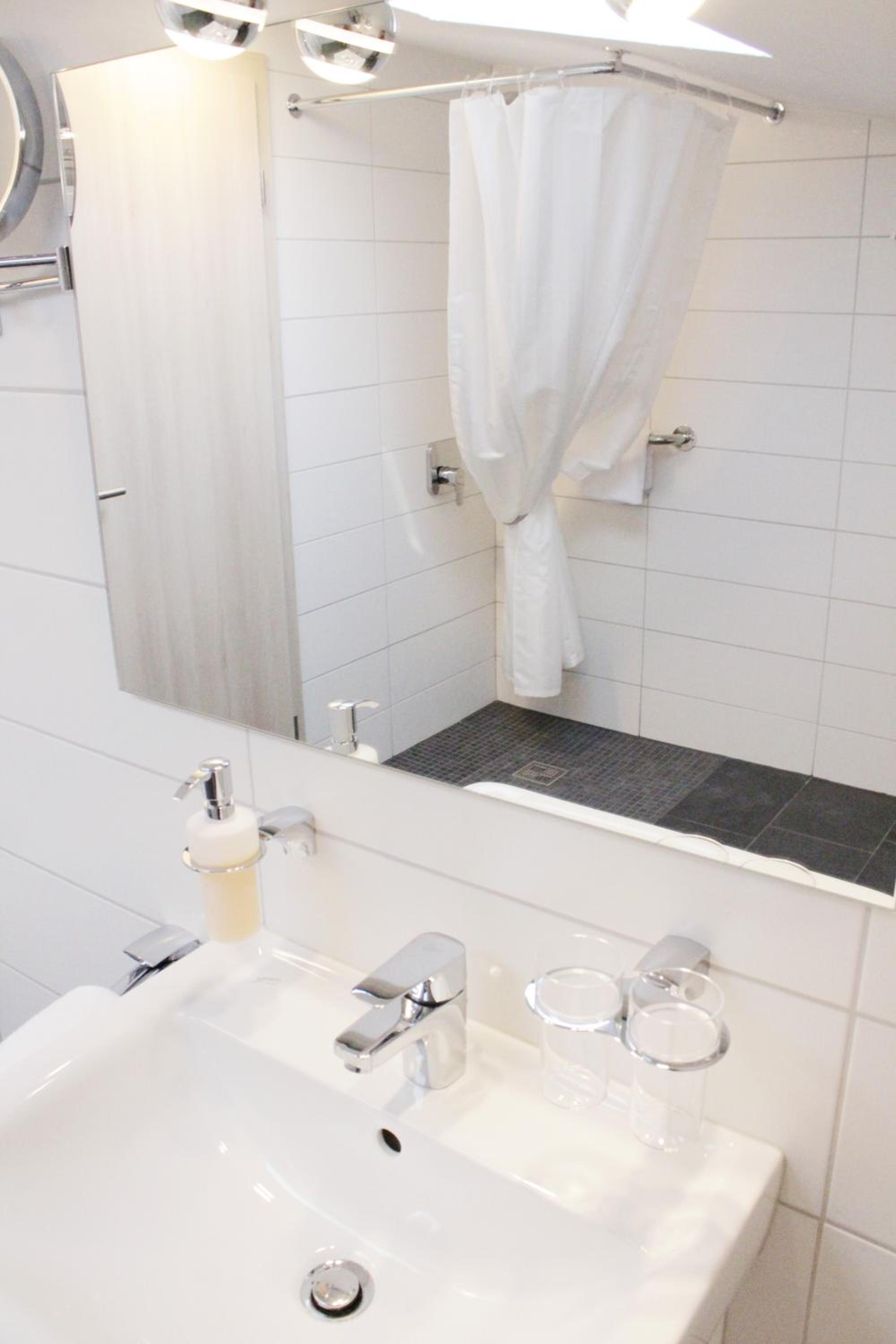 Junior Suite with Balcony photo 3