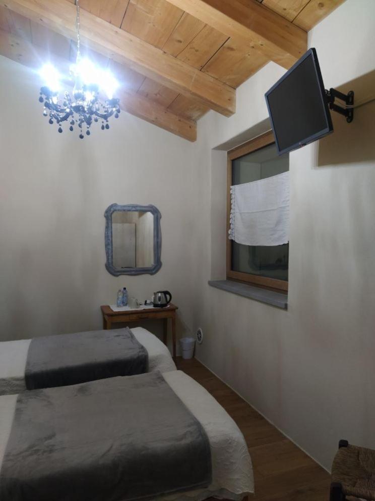 Double or Twin Room with Private External Bathroom photo 1