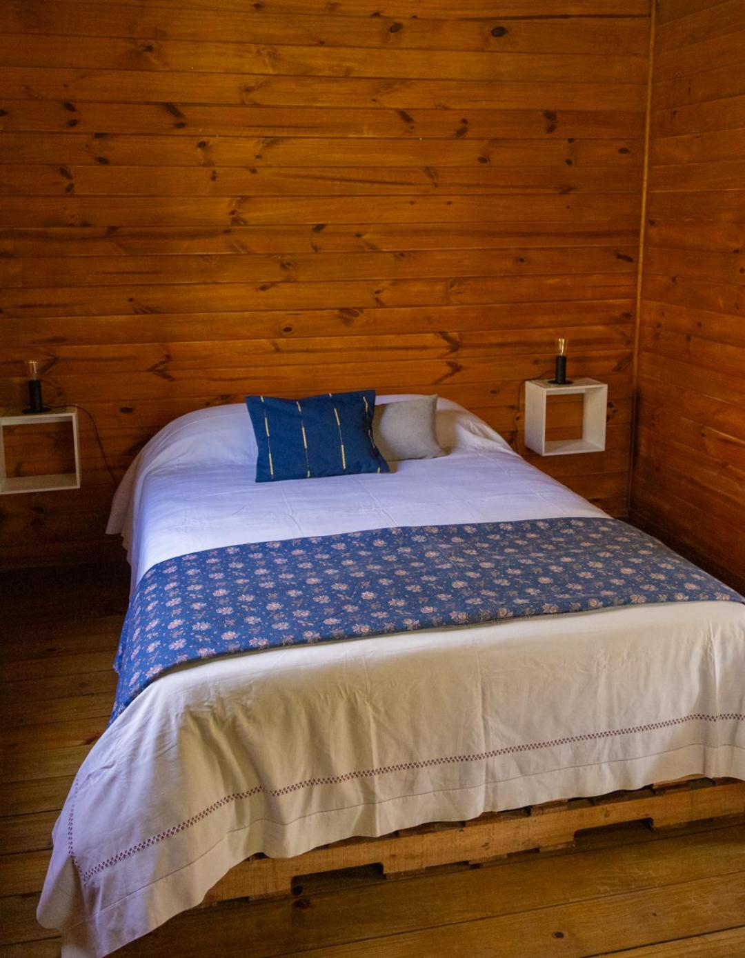 One-Bedroom House photo 1