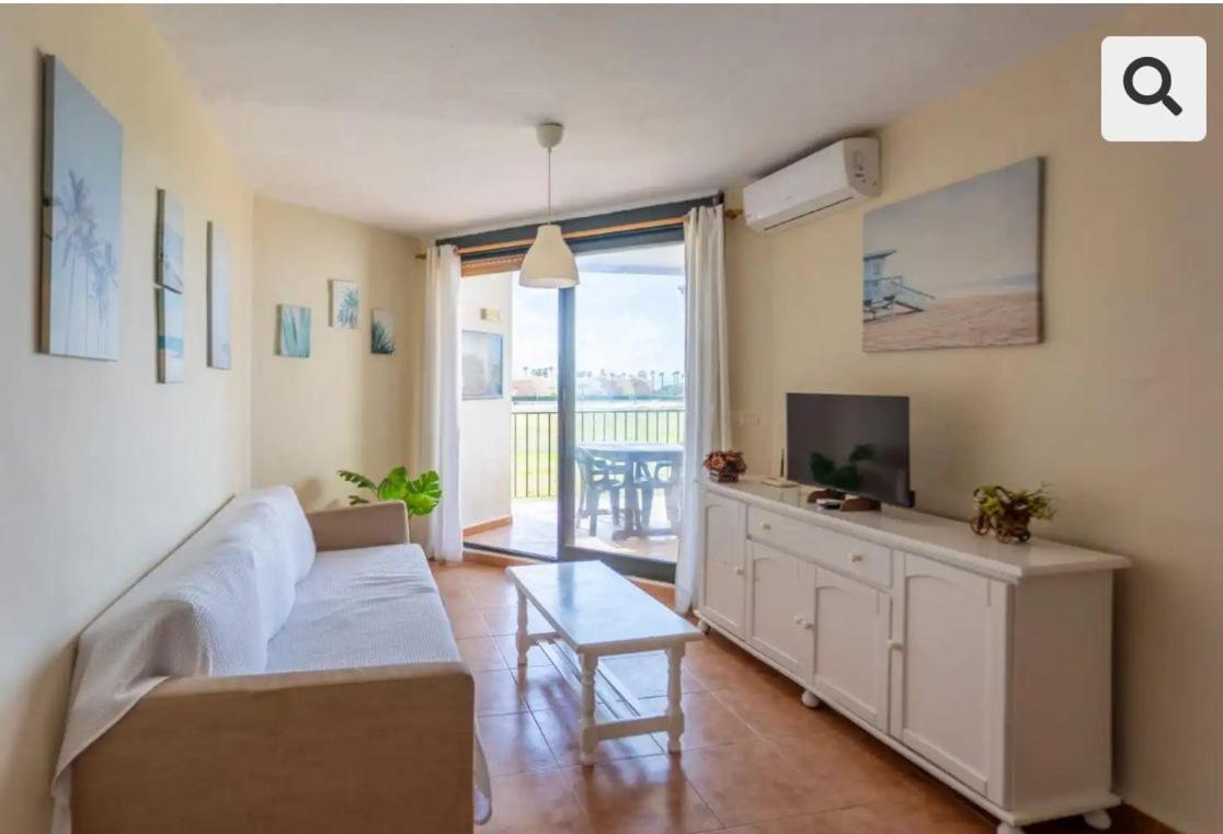 Two-Bedroom Apartment with Terrace and Sea View photo 2