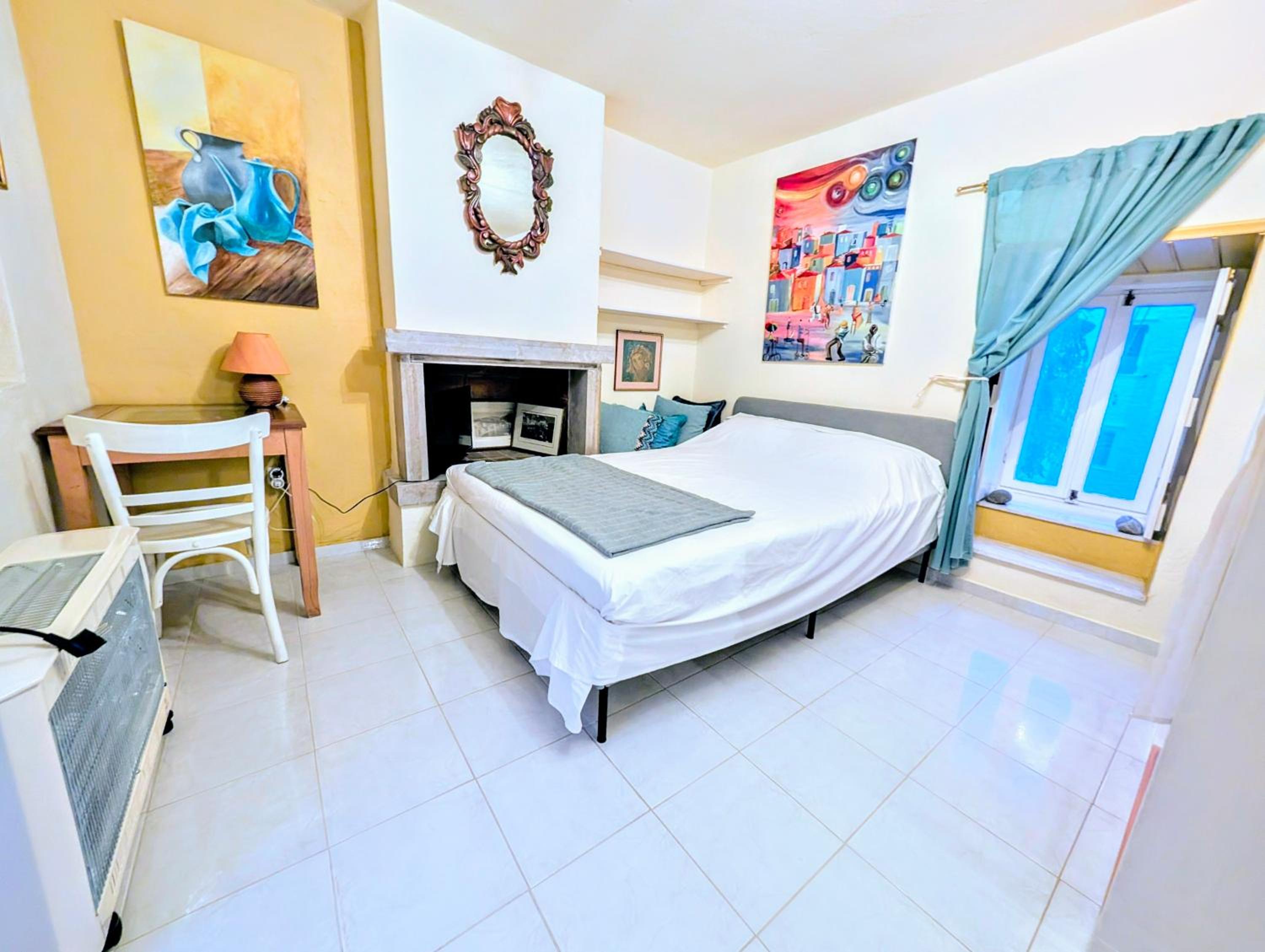 One-Bedroom House photo 1