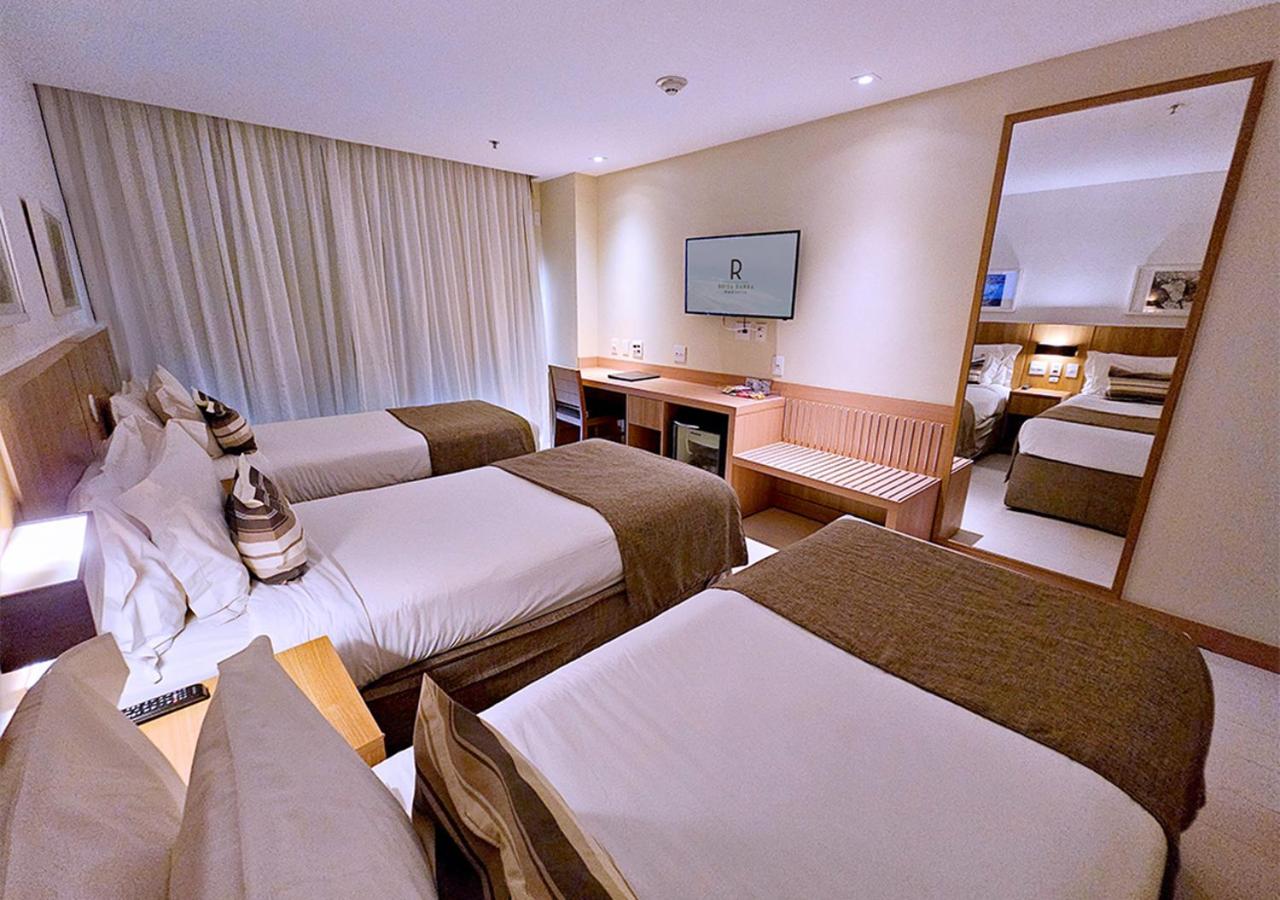 Quarto Super Deluxe vista Frontal Mar com Banheira de Hidromassagem e Varanda