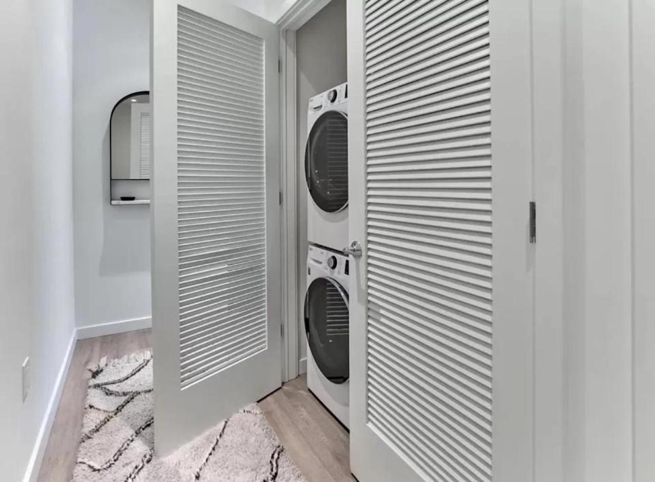 Two-Bedroom Apartment With City View photo 2