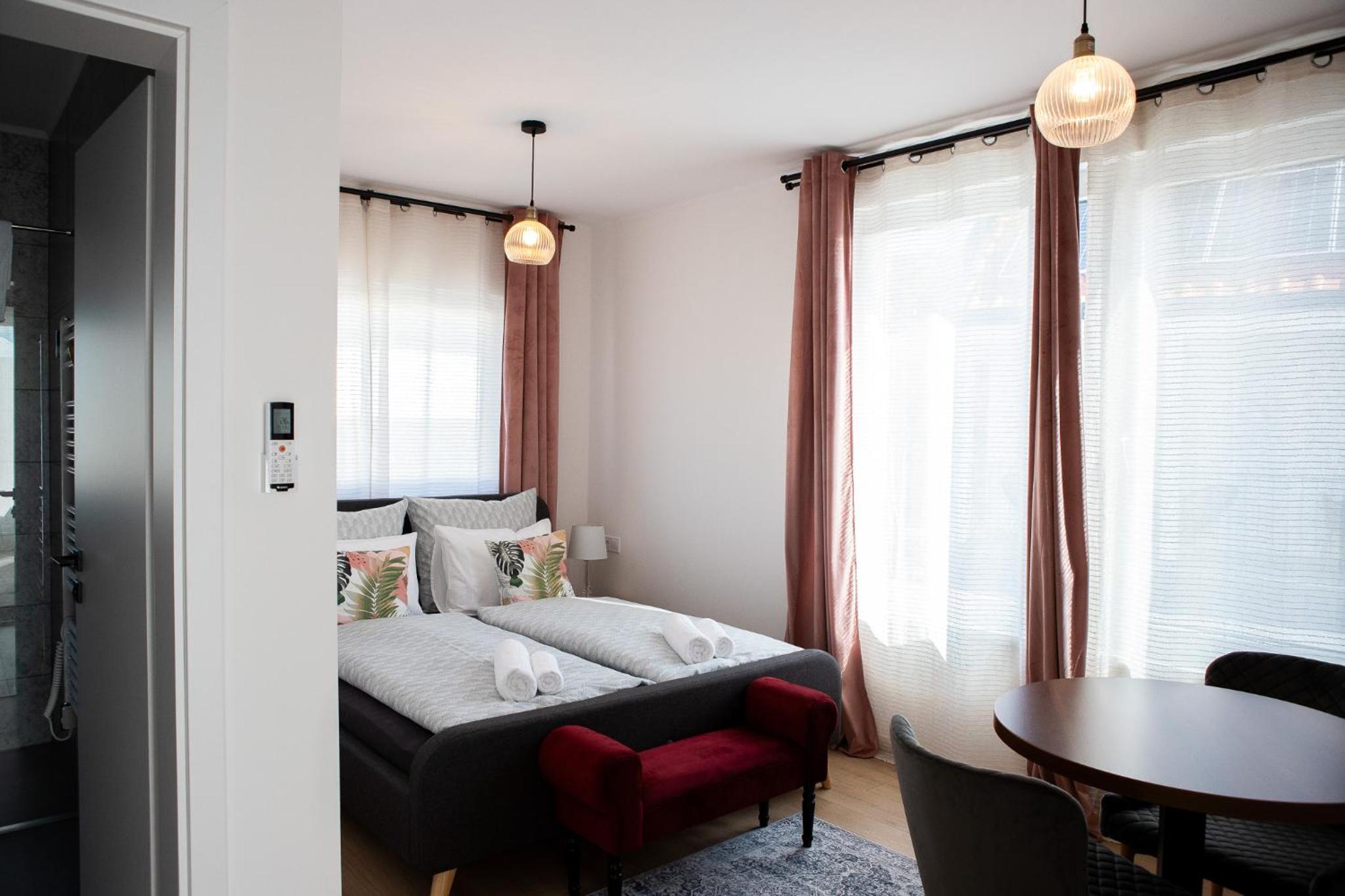 Superior Apartment