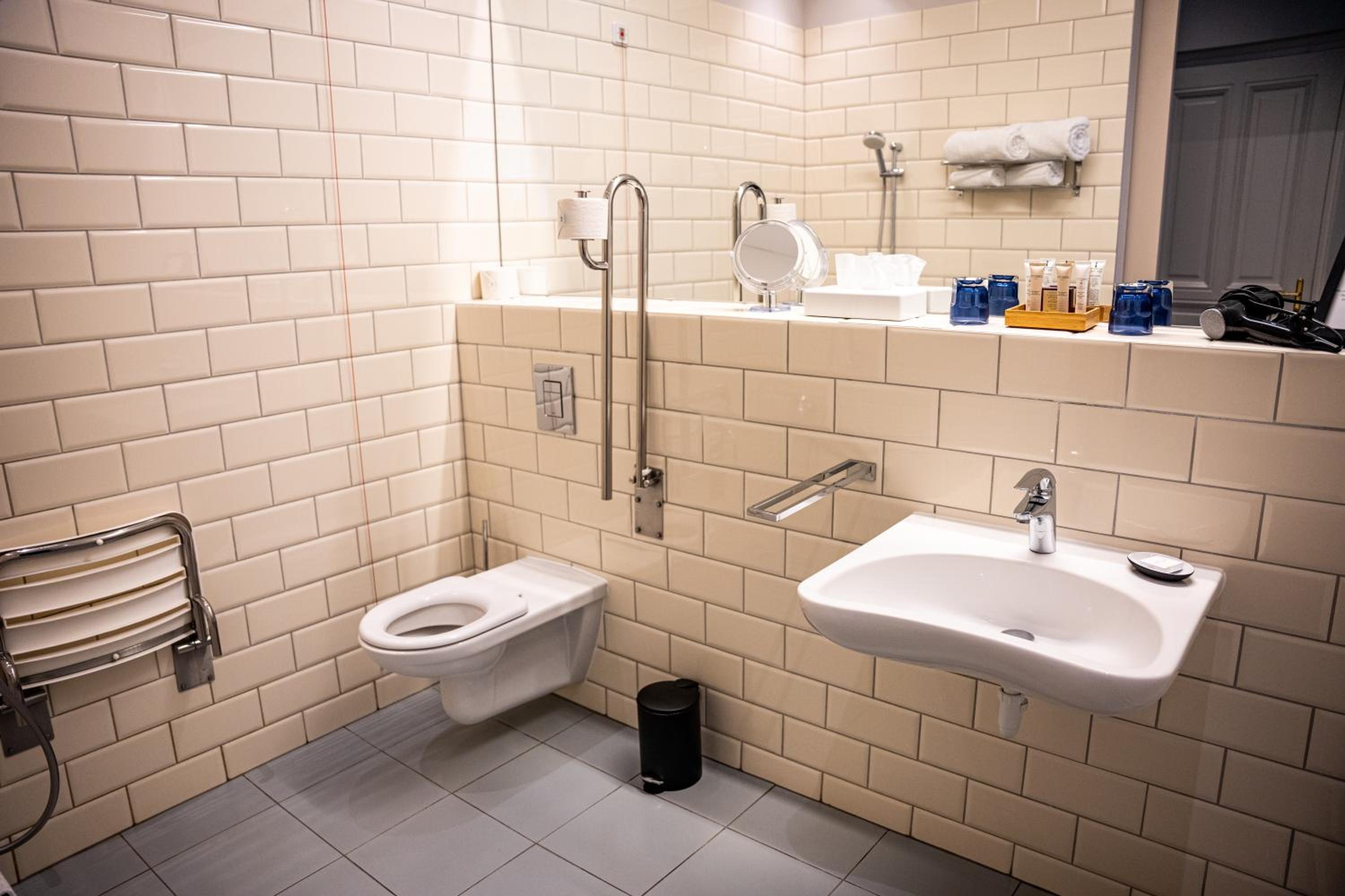 Double Room - Disability Access