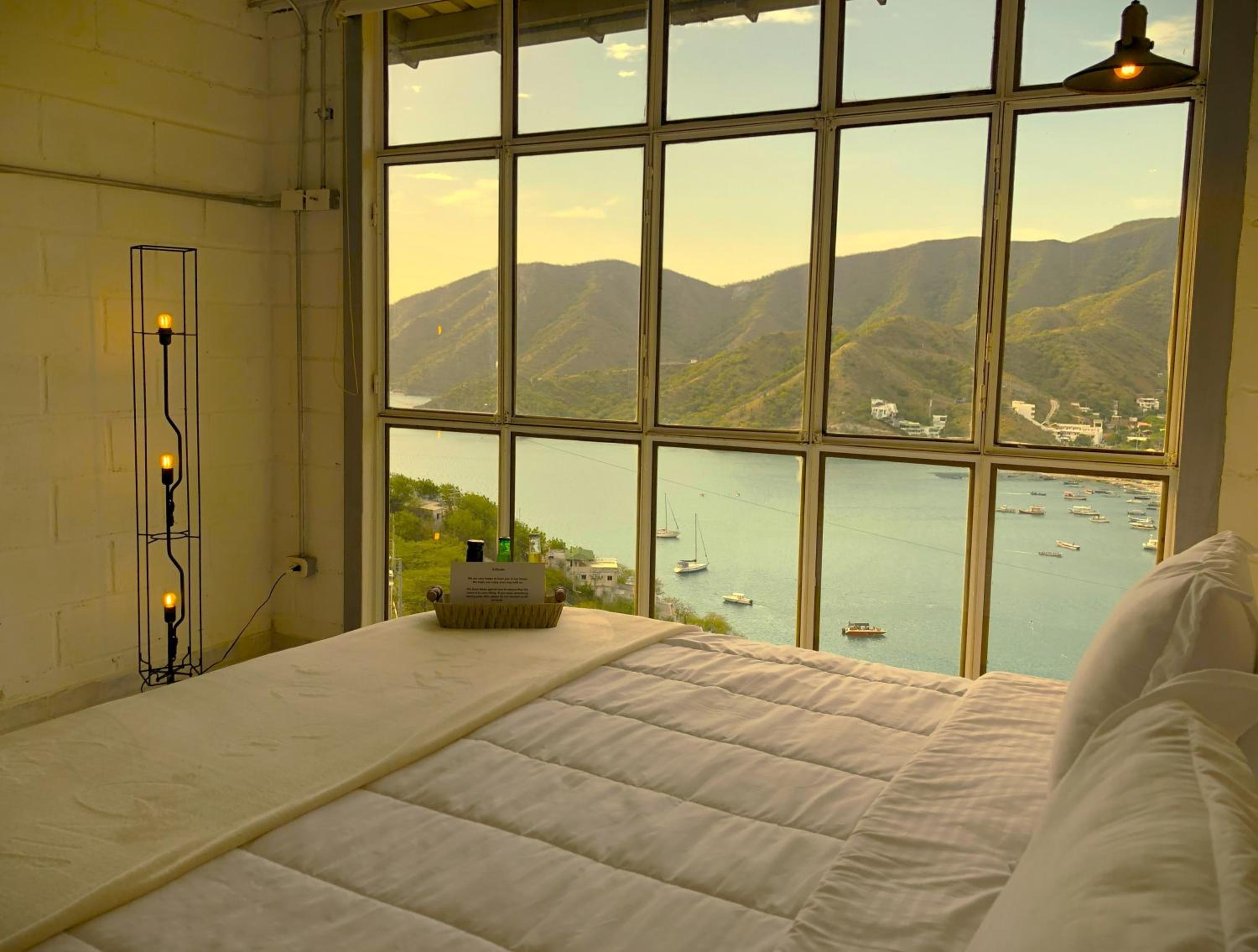 Queen Room With Sea View photo 2