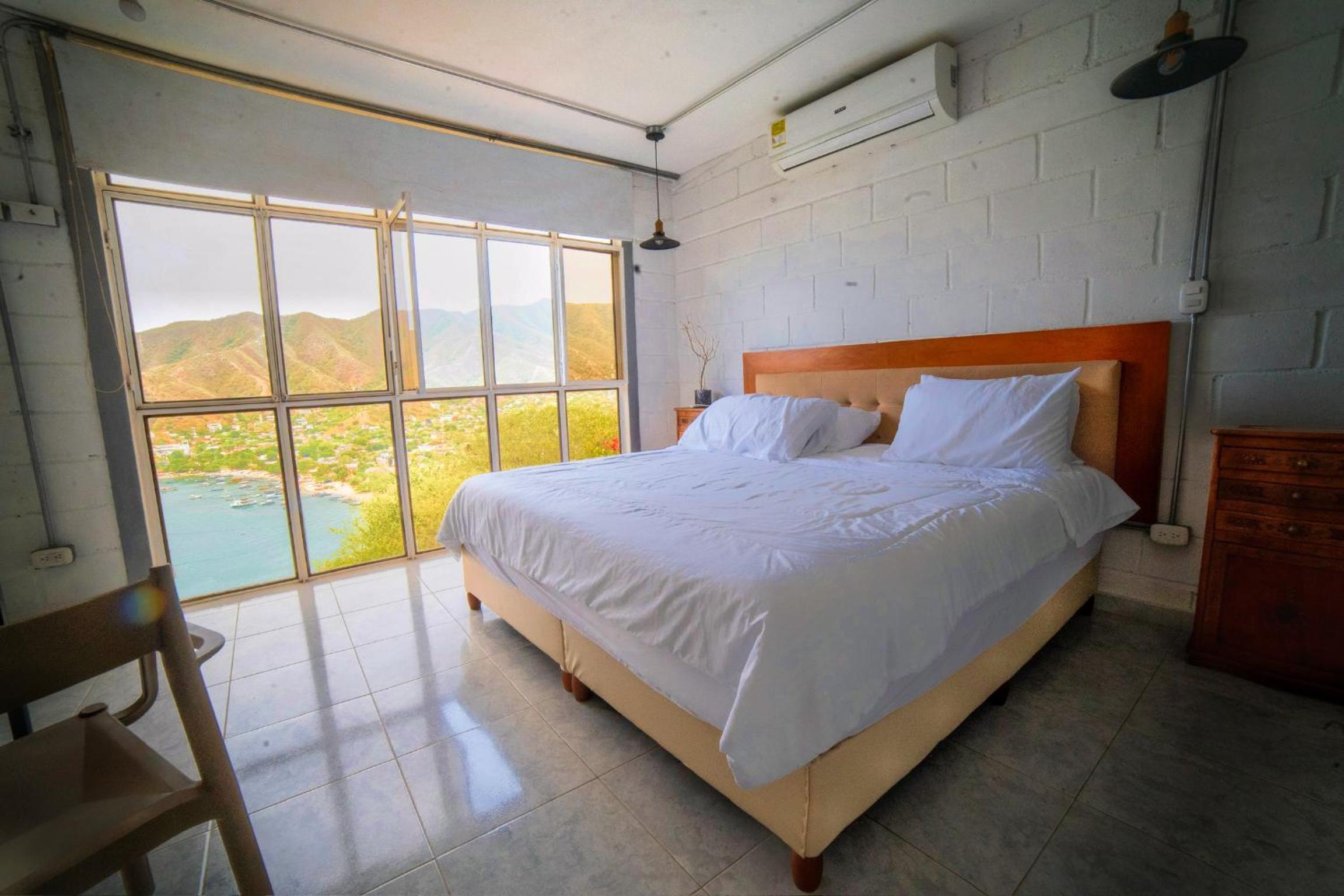 Queen Room With Sea View photo 1