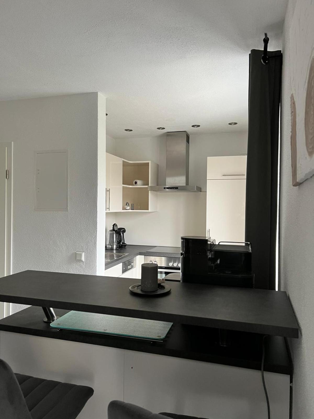 One-Bedroom Apartment with Balcony photo 3