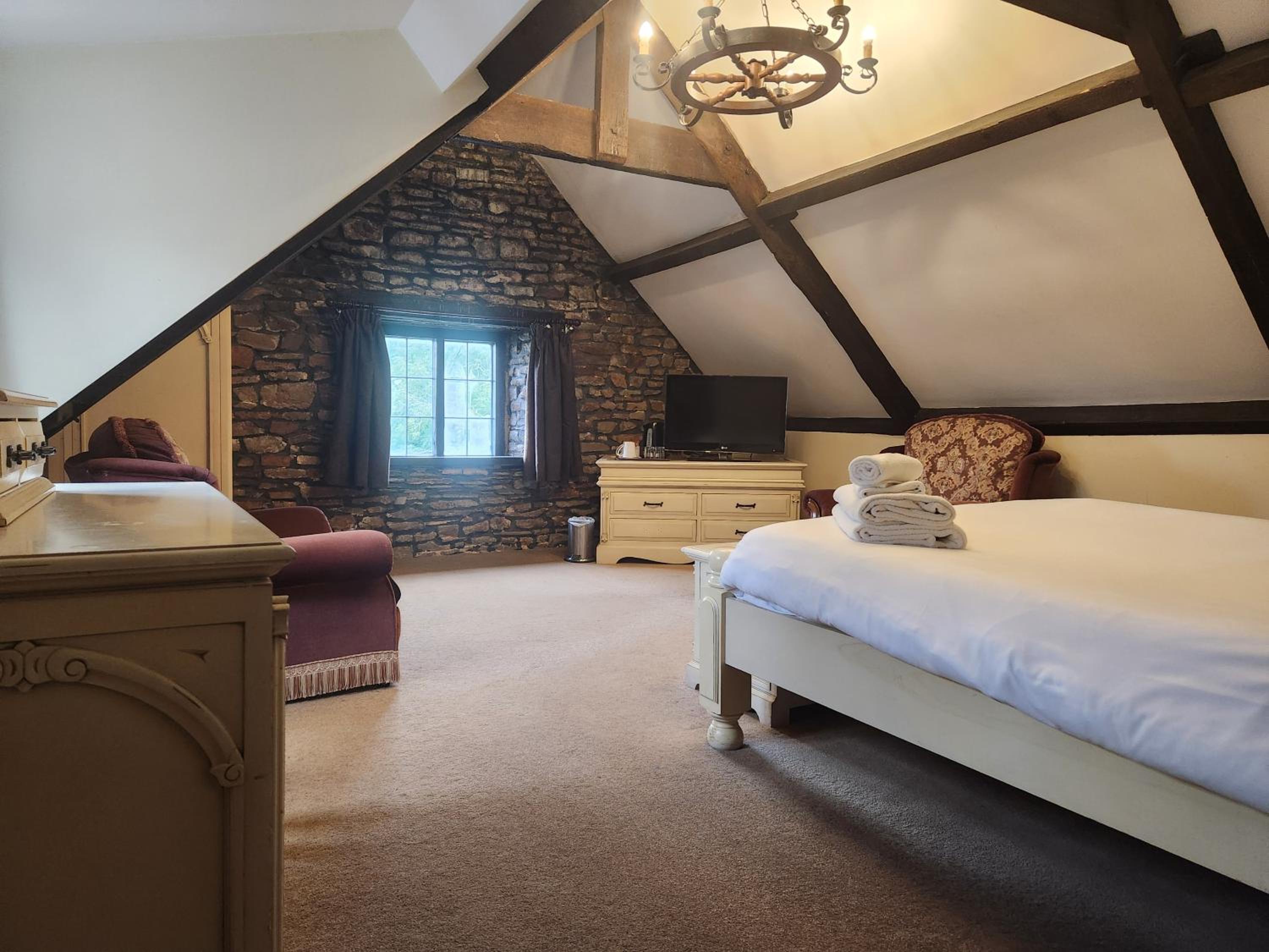 Superior Double Room - Photo 2
