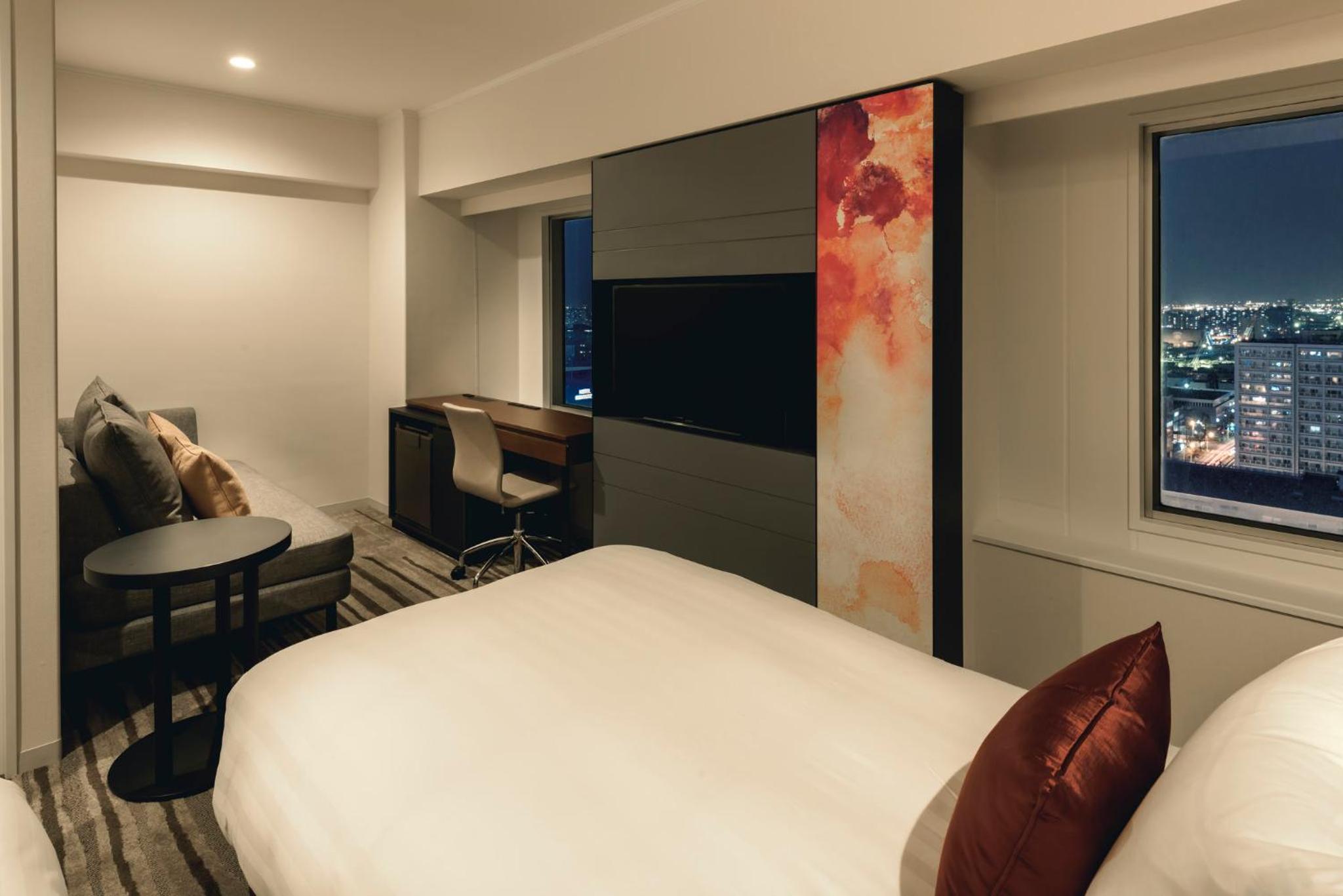 Standard Twin Room with Single Sofa Bed - High Floor