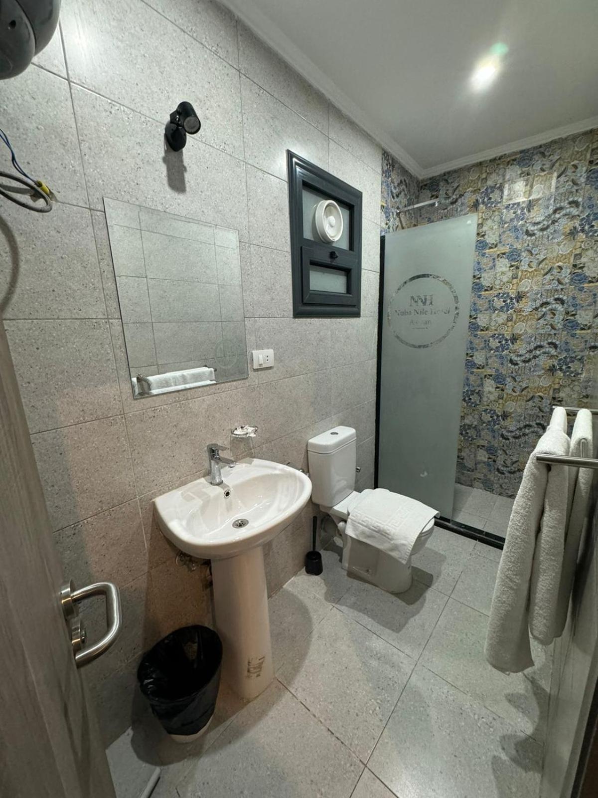 Superior Triple Room photo 2