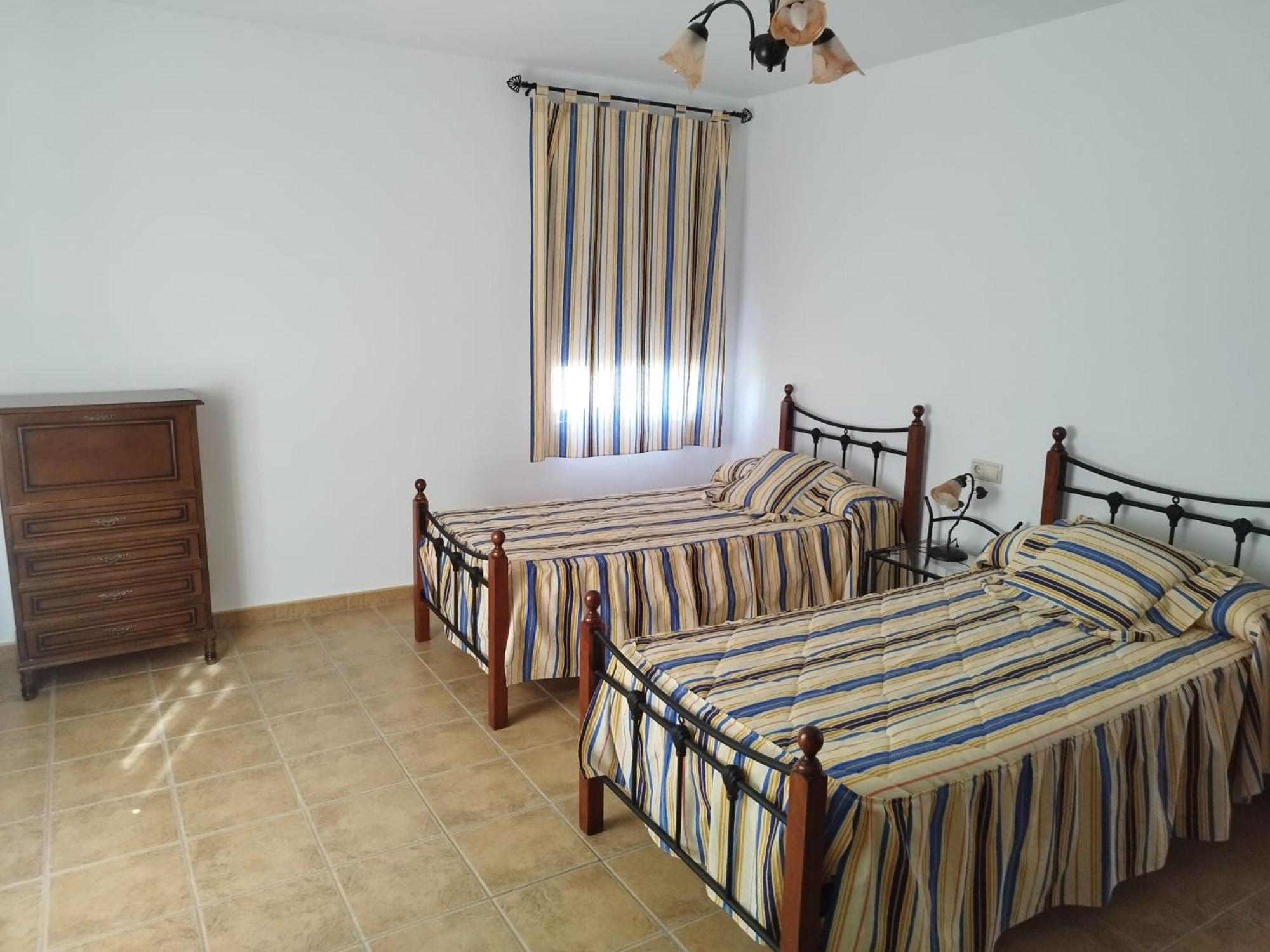 Casa de cinco habitaciones