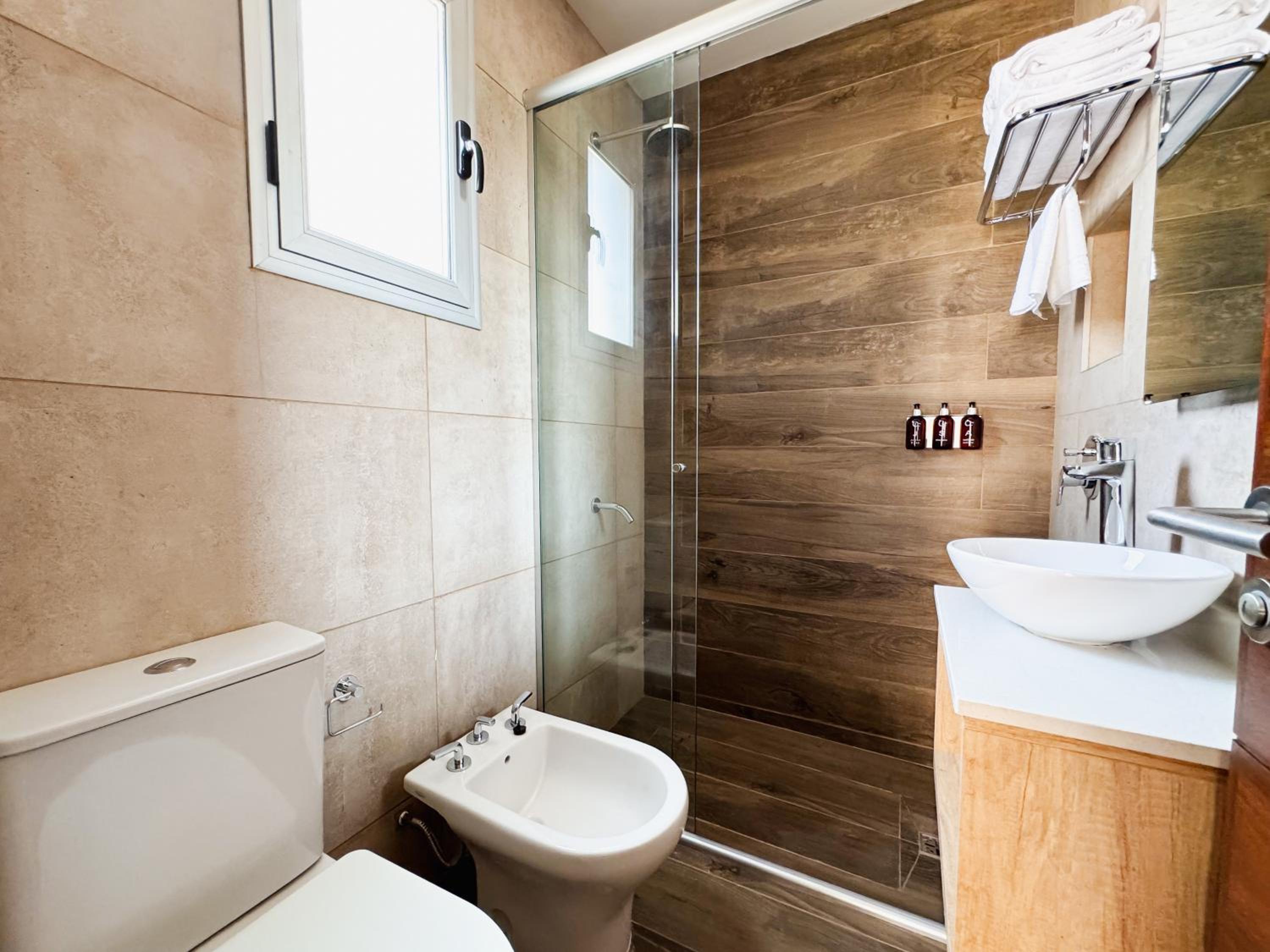 Standard Double or Twin Room photo 2