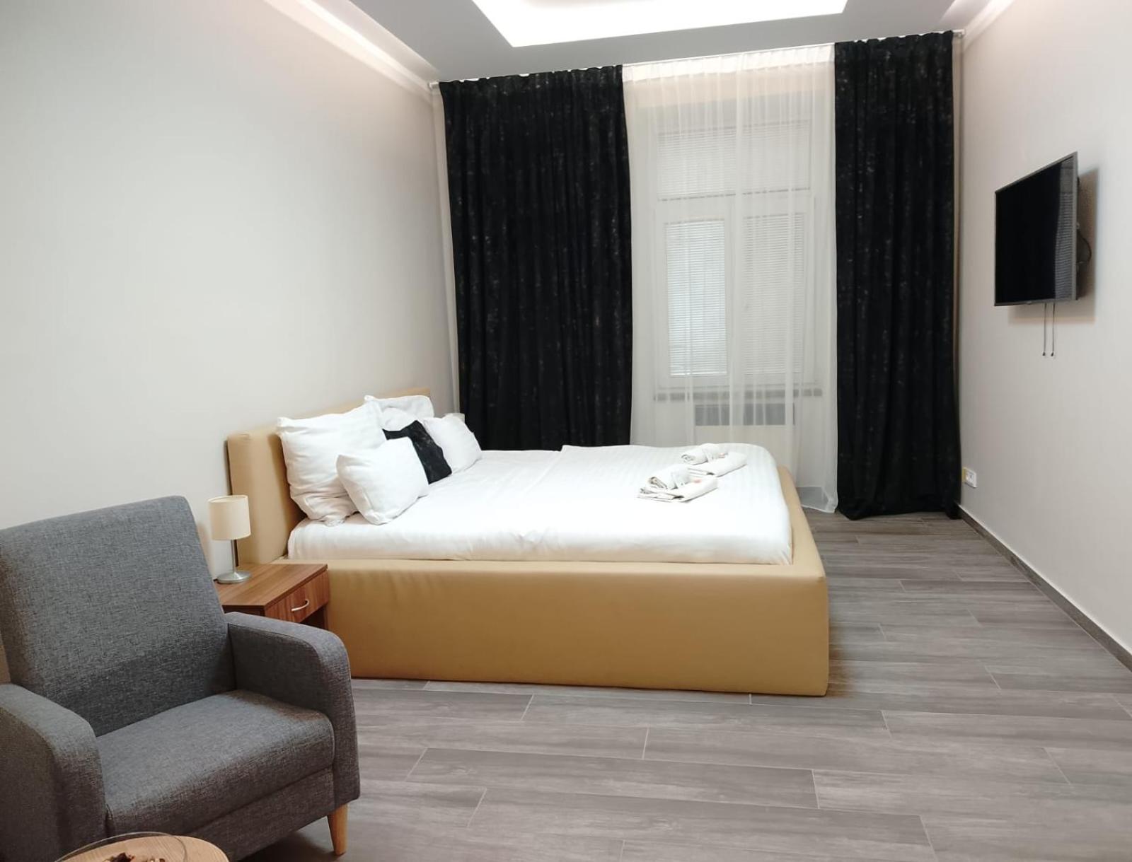 Triple Room - Photo 1