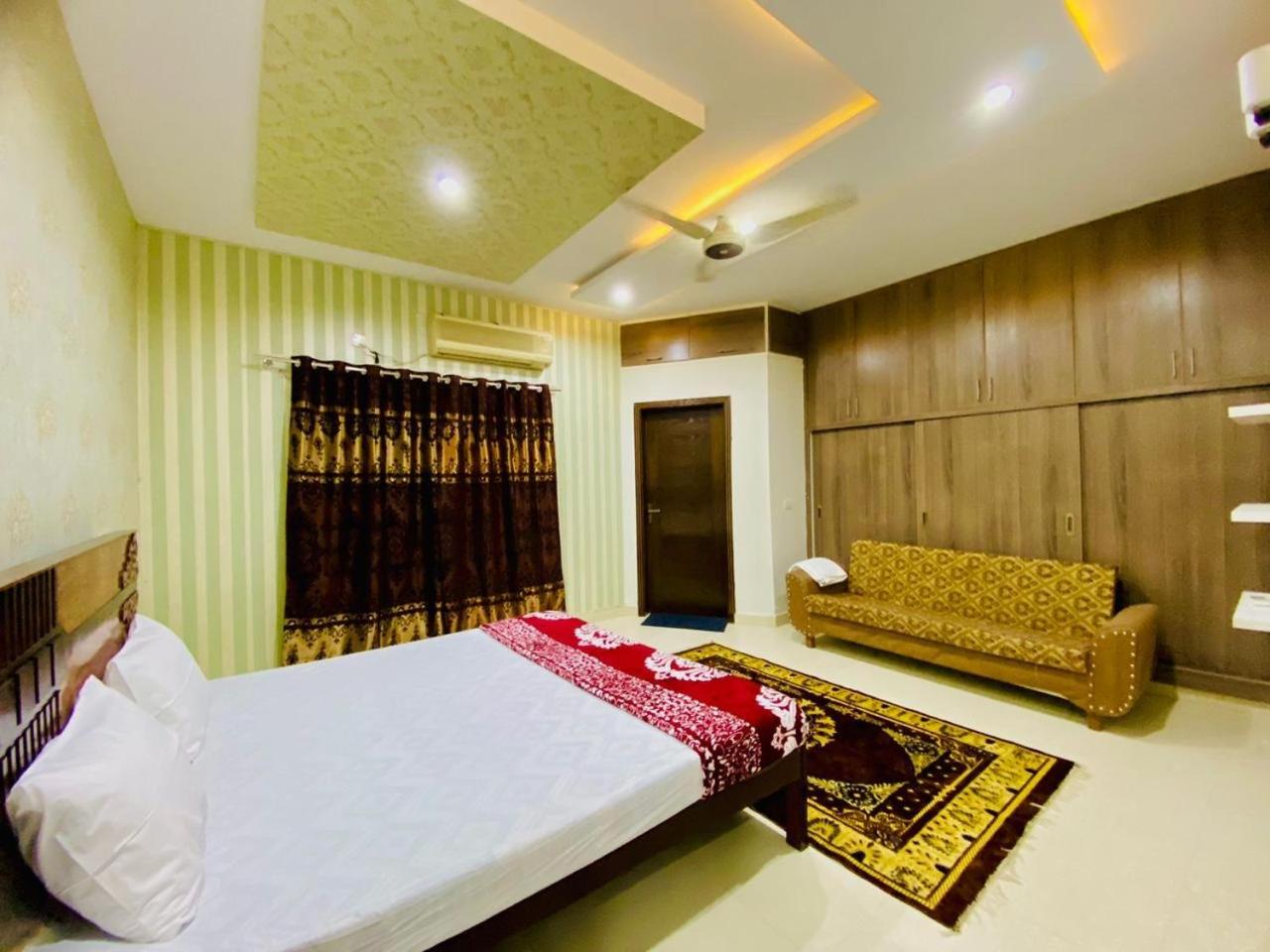 Deluxe Double Room photo 2