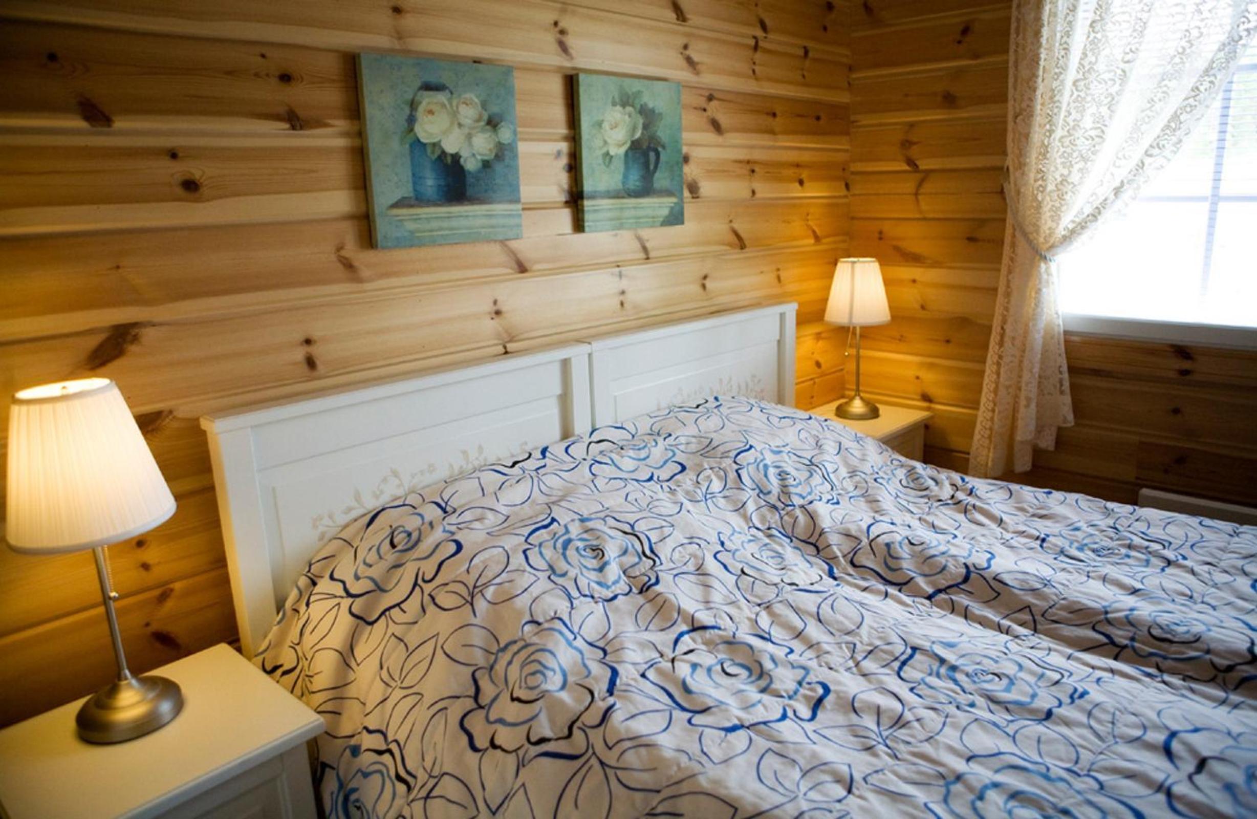Three-Bedroom Cottage with Sauna photo 2