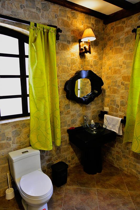 Deluxe King Room photo 3