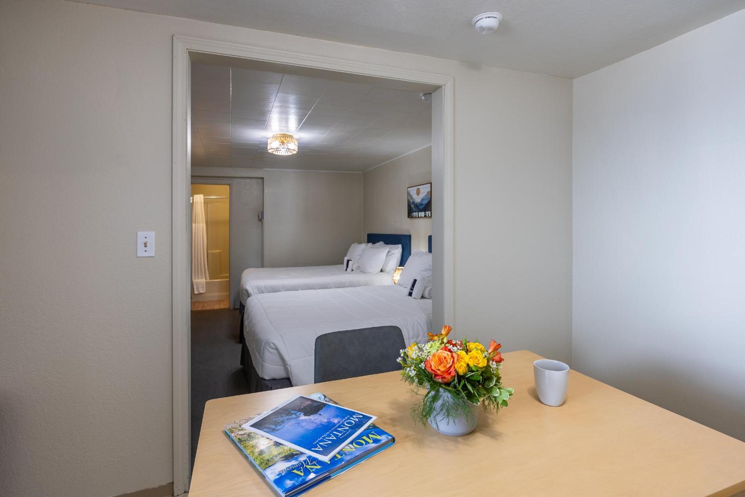 Quadruple Room - Photo 5