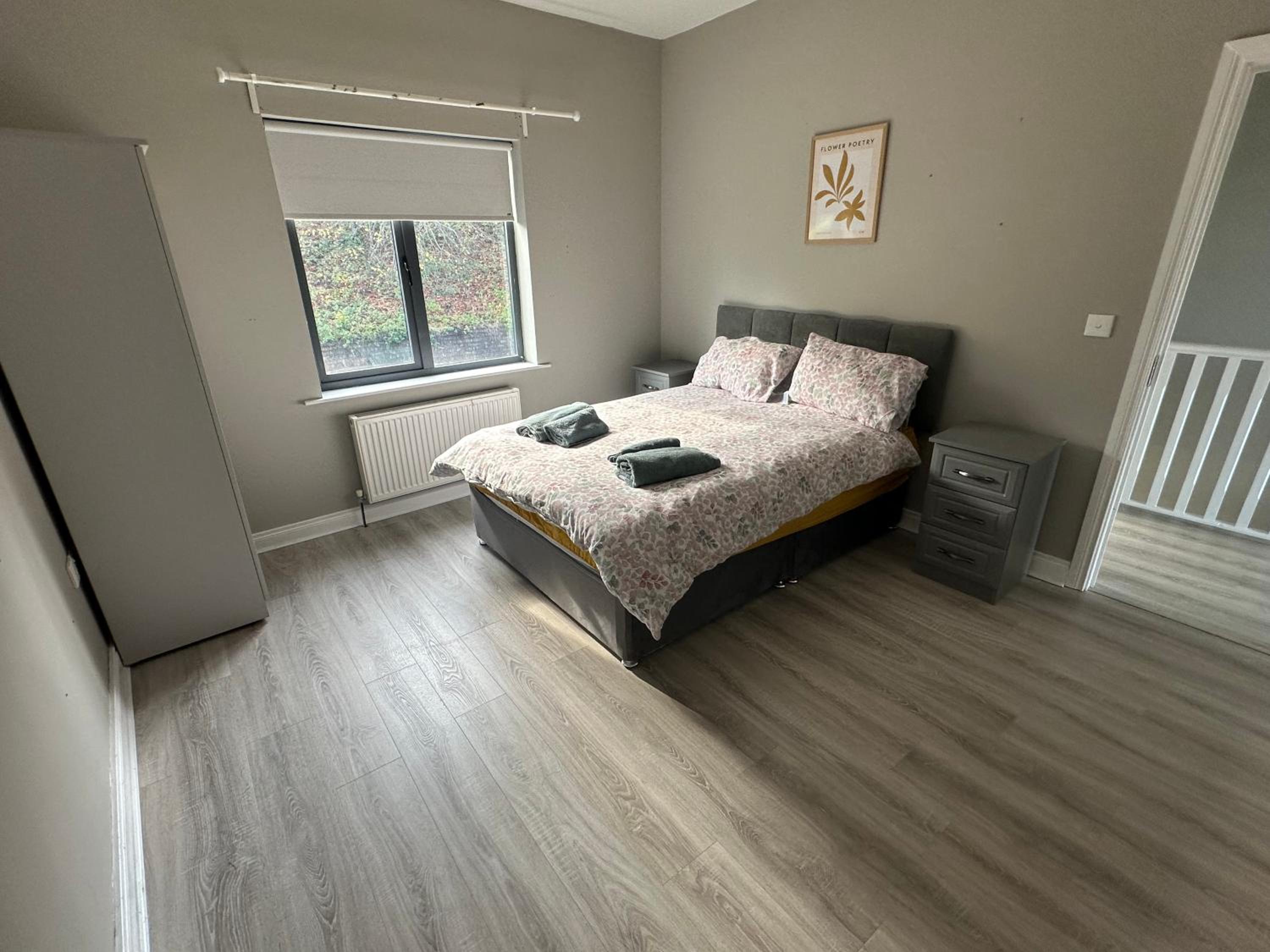 One-Bedroom House photo 1