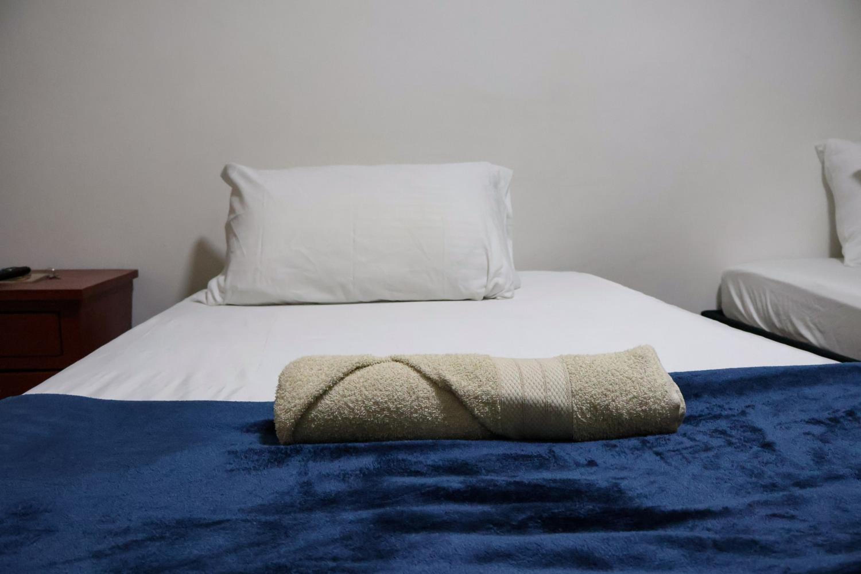 Economy Double Or Twin Room photo 3