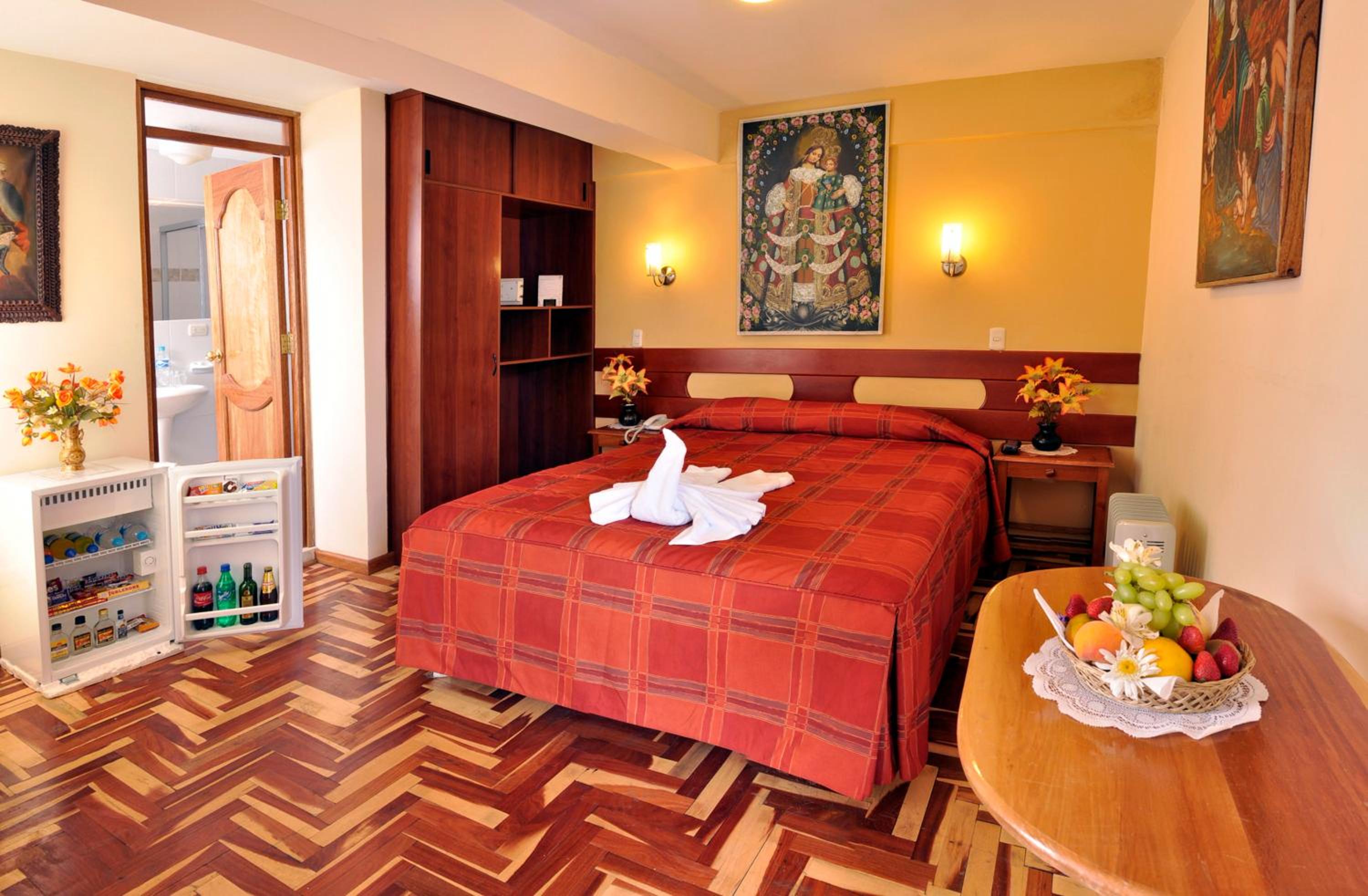 Queen Room - Photo 7