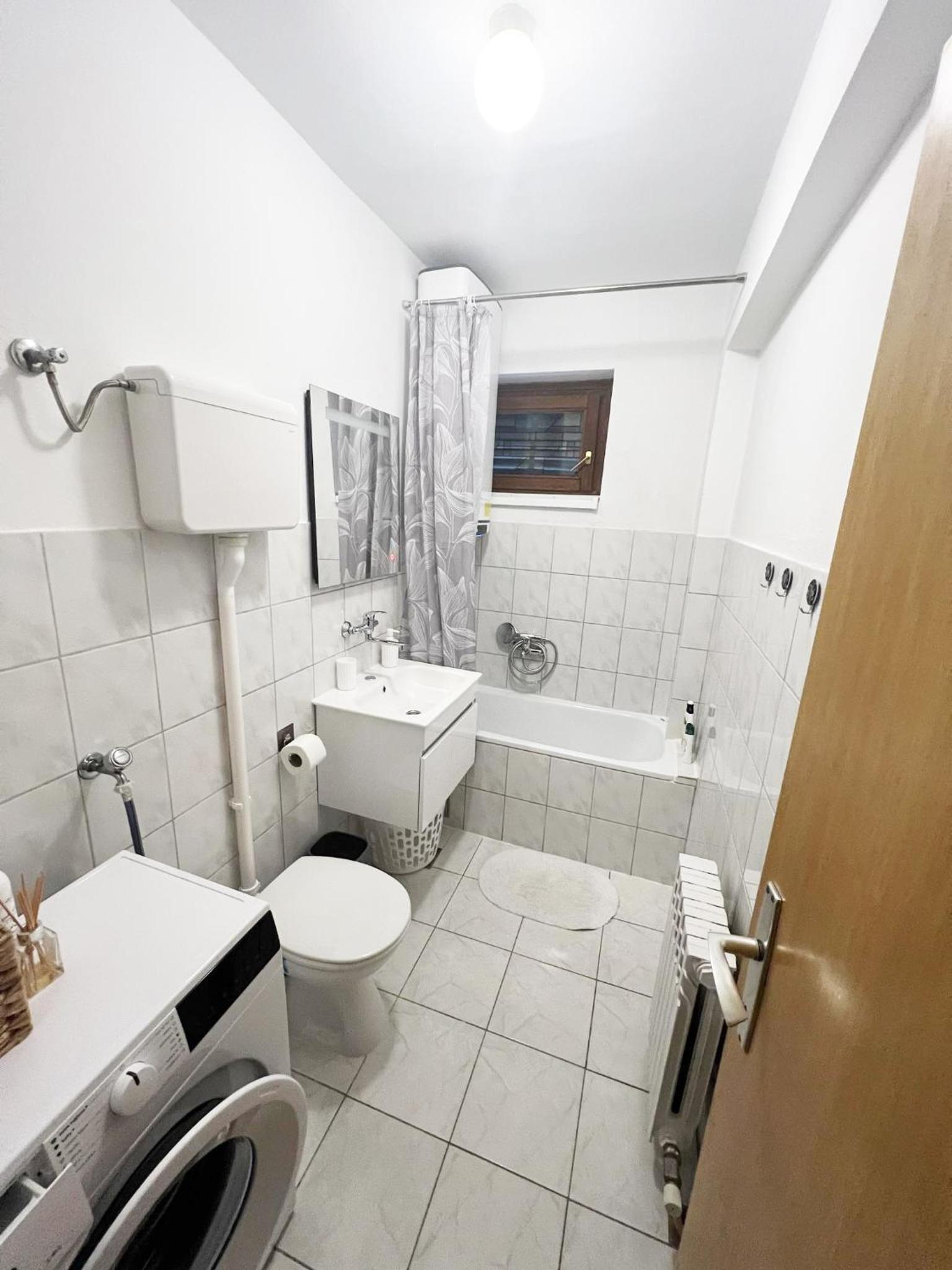 Two-Bedroom Apartment photo 2