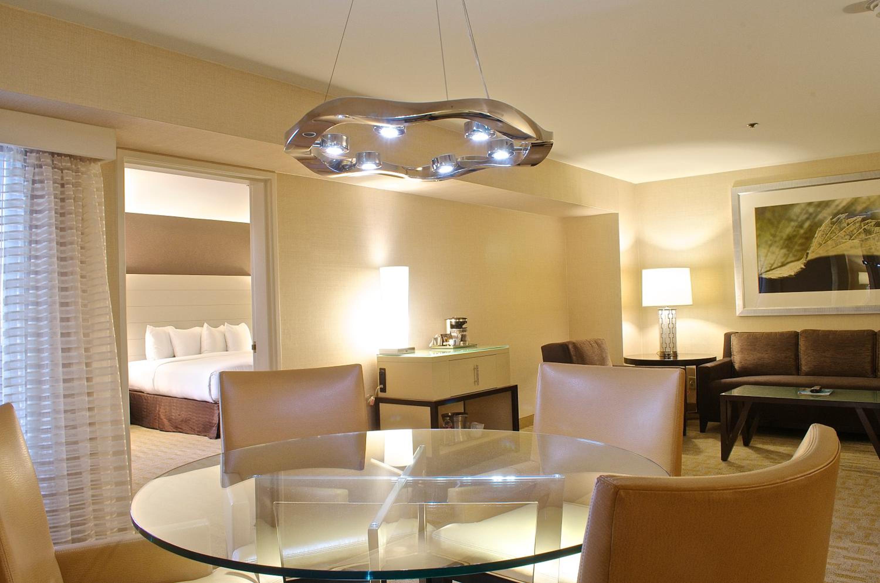 Parlor Room photo 2