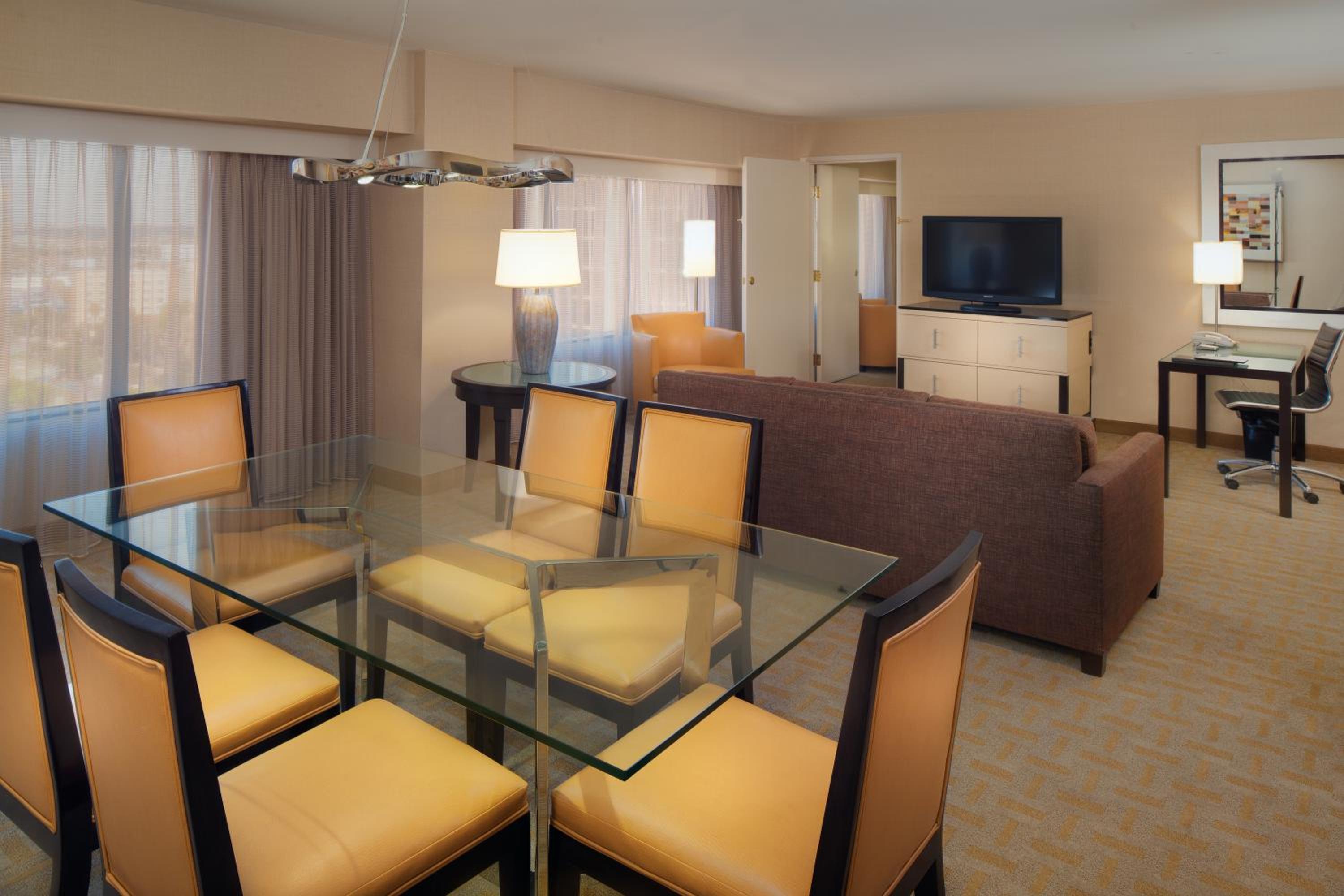 Parlor Room photo 1