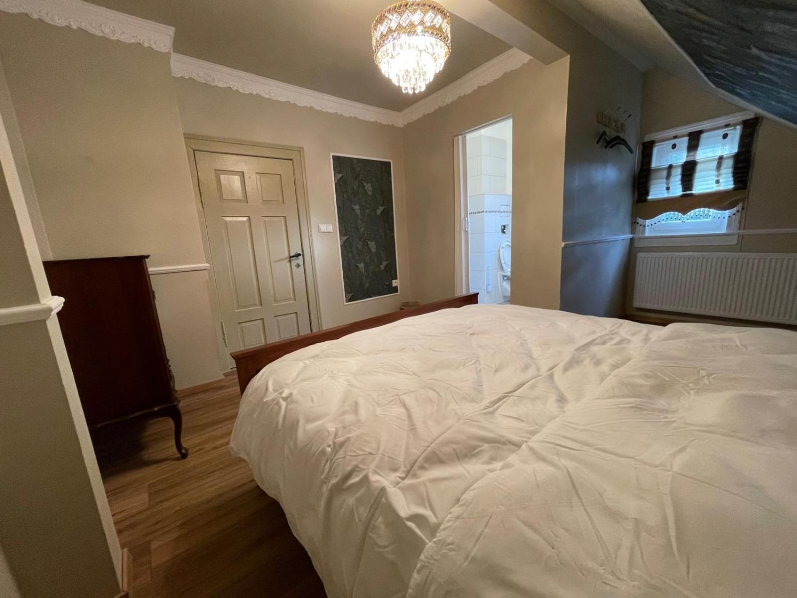 King Suite photo 2
