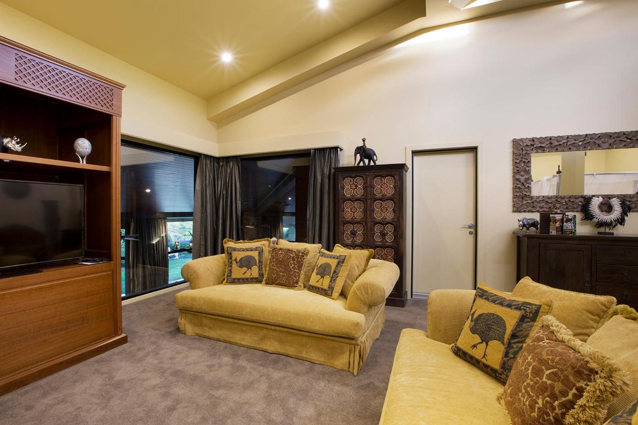 Shark Grand Suite photo 3