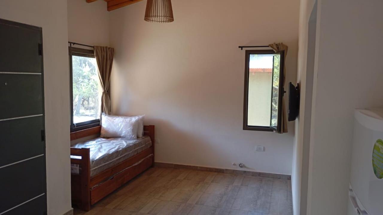 One-Bedroom House photo 1