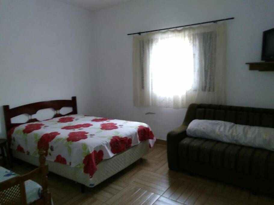Four-Bedroom House photo 1
