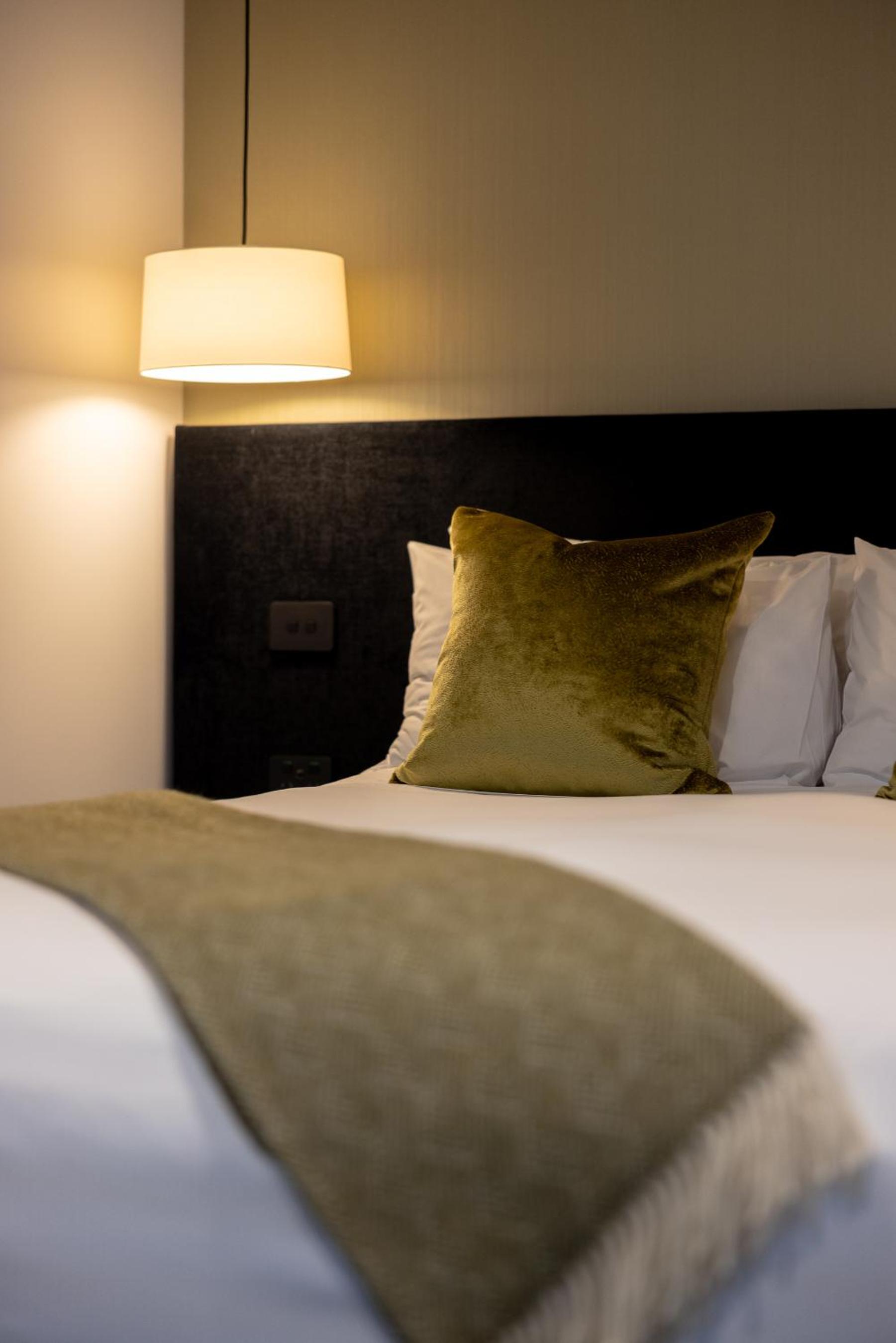 Boutique One-Bedroom Suite