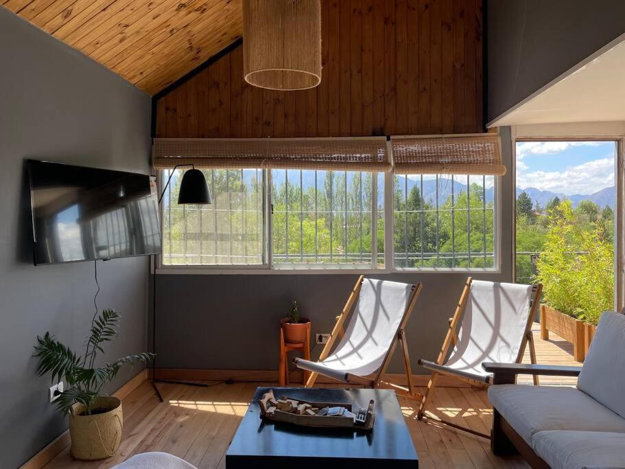 Two-Bedroom Bungalow photo 1